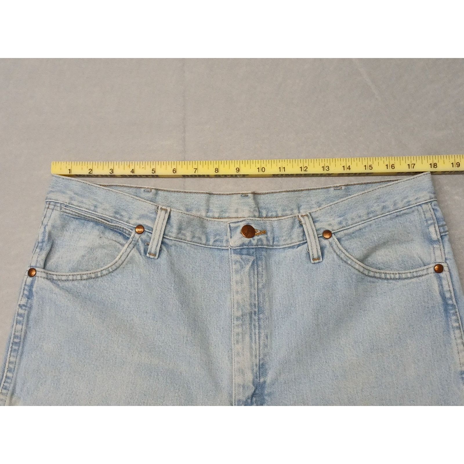 Wrangler Wrangler (38x32) Relaxed Straight Denim Jeans/Pants Size US 38 / EU 54 - 6 Thumbnail