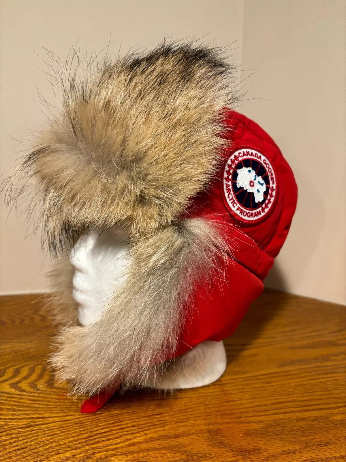 Canada Goose *OUT OF PRODUCTION* Aviator Trapper Fur Hat *SMALL-MEDIUM* Size ONE SIZE - 2 Thumbnail