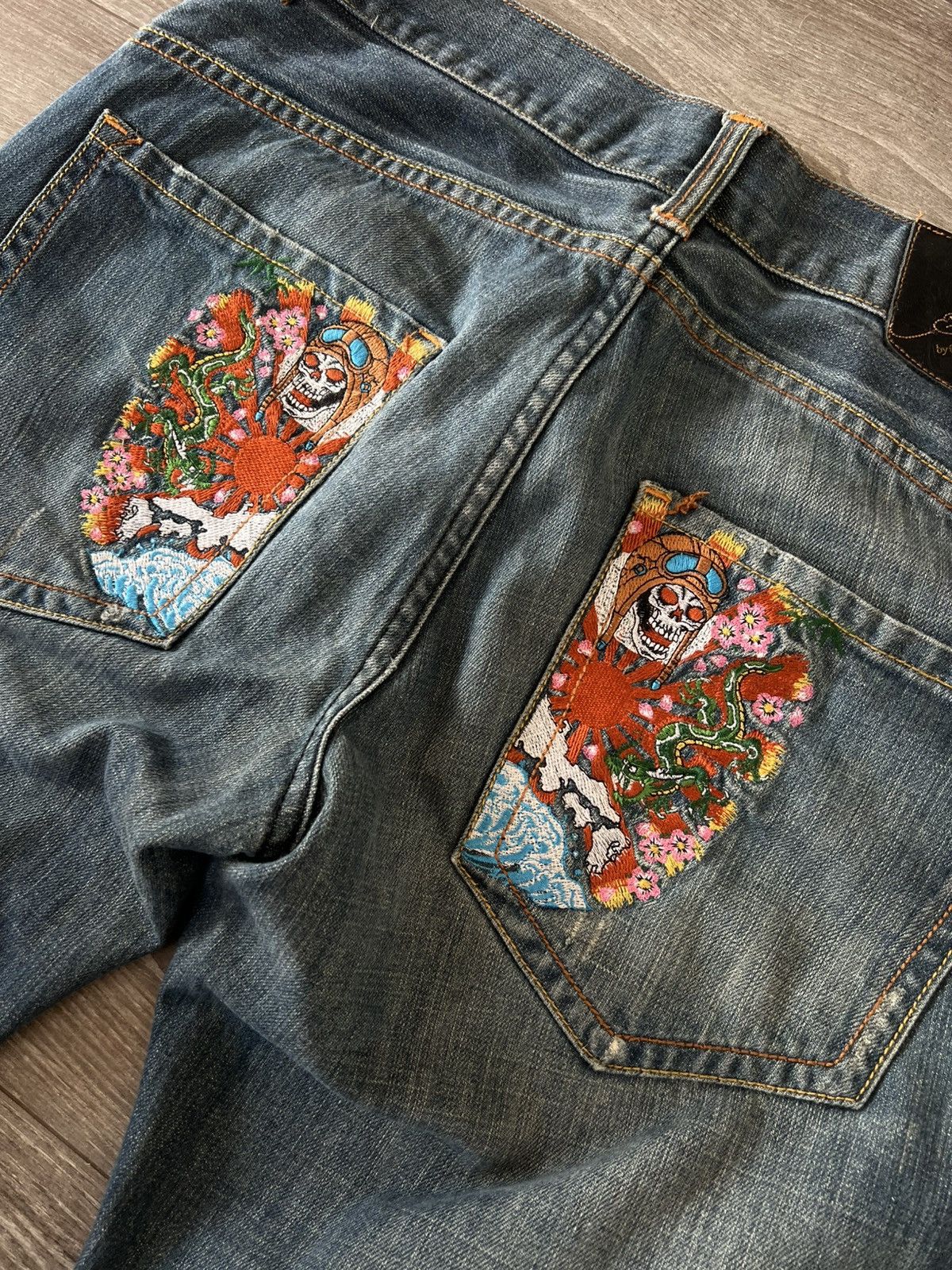 Ed Hardy Ed Hardy Avant Garde Loose Japan Style Distressed Jeans Size US 34 / EU 50 - 20 Thumbnail