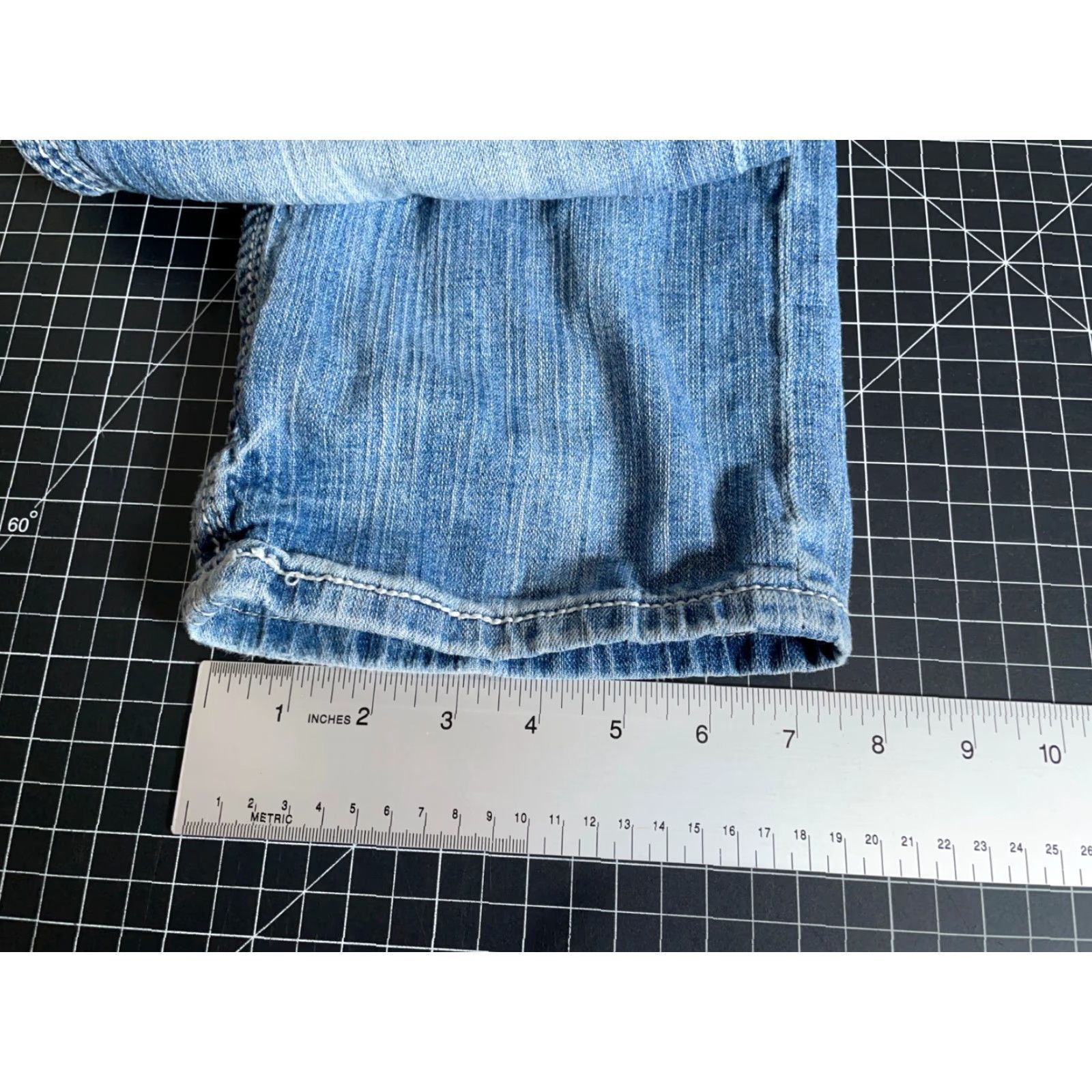 Vintage VINTAGE Buckle BKE Carter Jeans Denim Straight Leg 34 x 30 Men’s 33R Low Rise 90s Hipster Grunge Blue Regular Fit Mens Size US 33 - 7 Thumbnail
