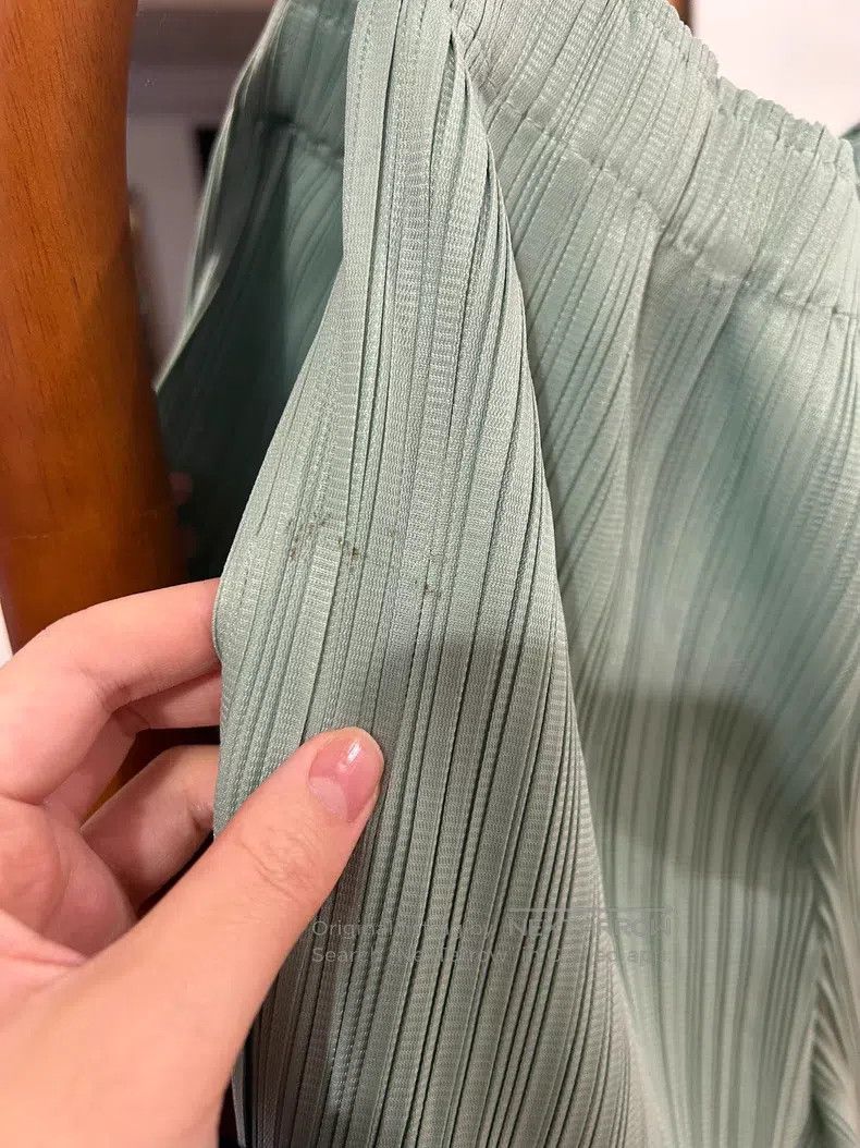 Issey Miyake Issey Miyake Fresh Green Pleated Pants Size 25" / US 0 / IT 36 - 4 Thumbnail