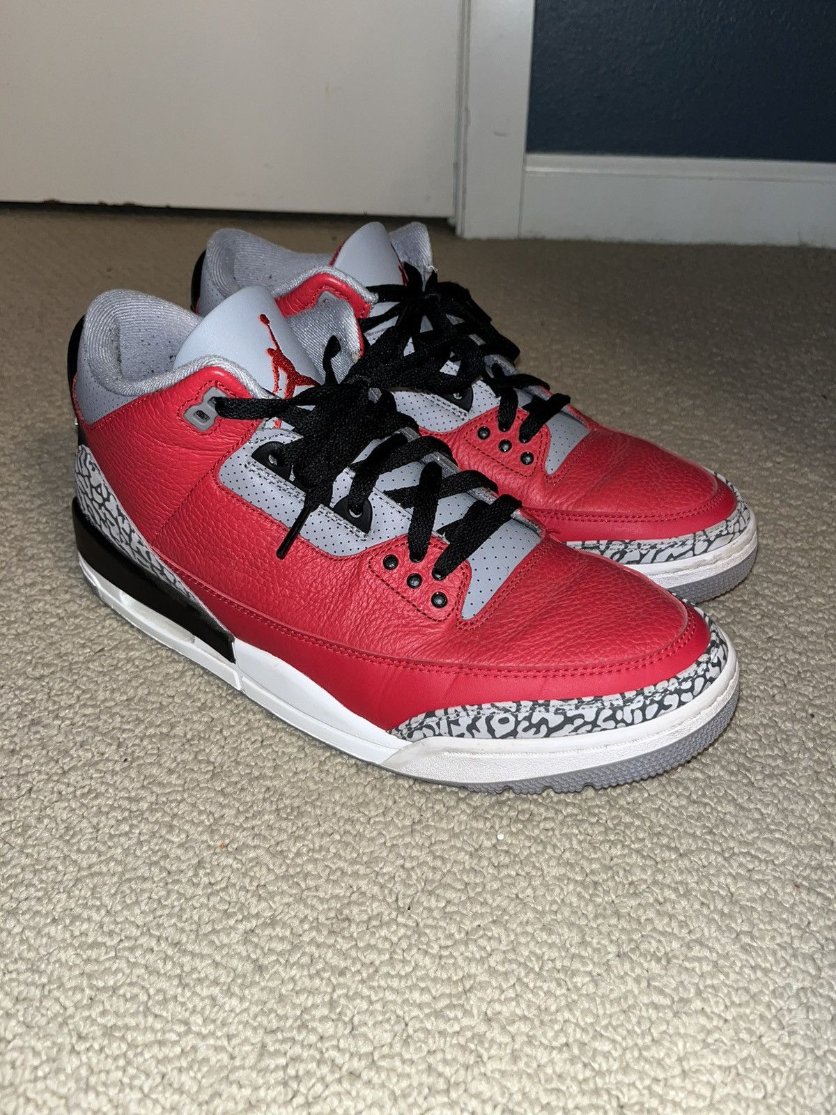 Jordan Brand Air Jordan 3 Retro SE Fire Red Size 11 Size US 11 / EU 44 - 1 Thumbnail
