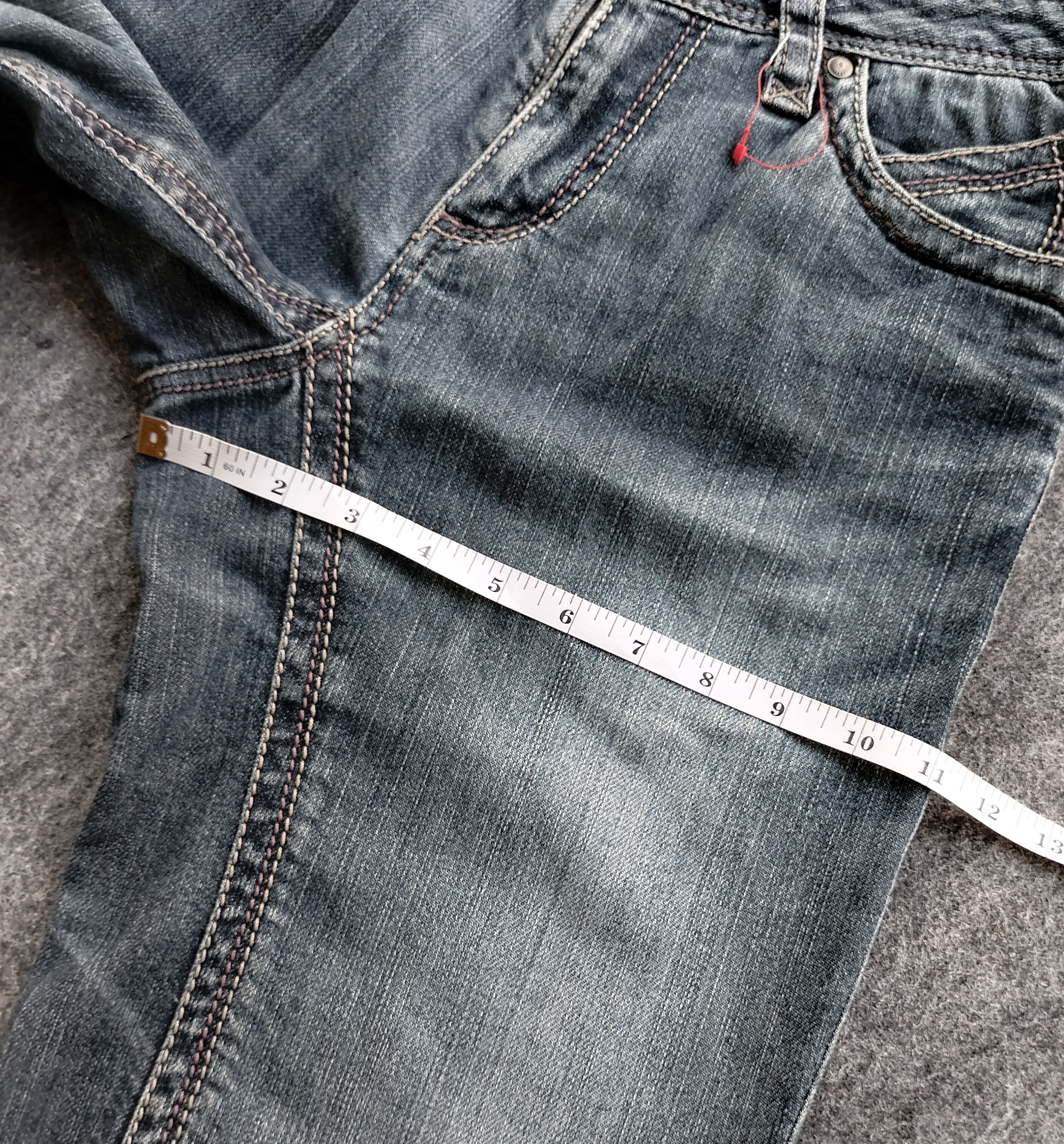 Tornado Mart Jouer aux echecs distressed flare jeans Size US 28 / EU 44 - 9 Thumbnail