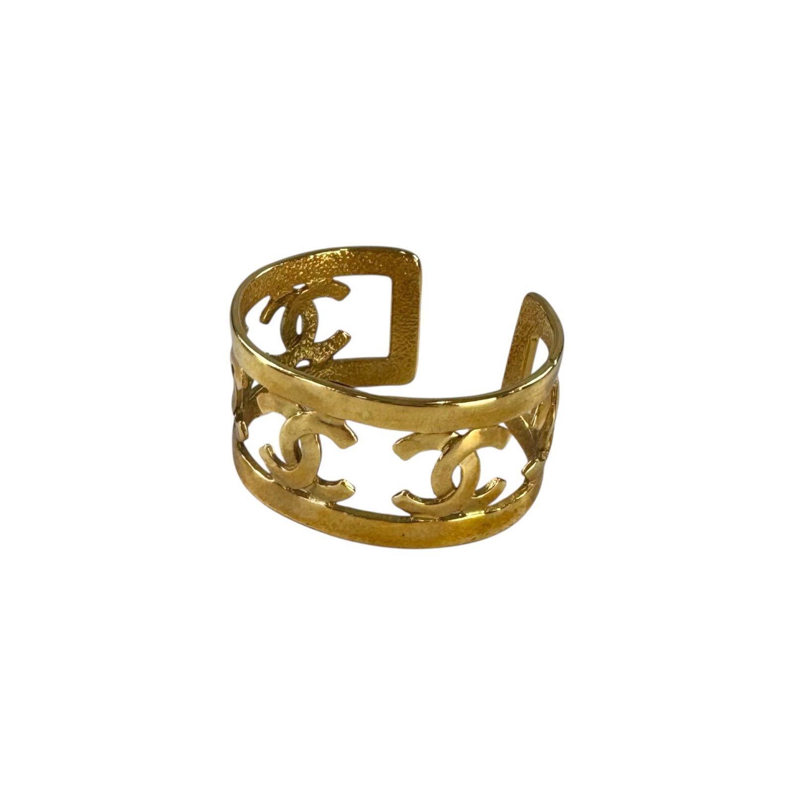 Chanel Chanel Vintage CC Bangle Size ONE SIZE - 1 Thumbnail
