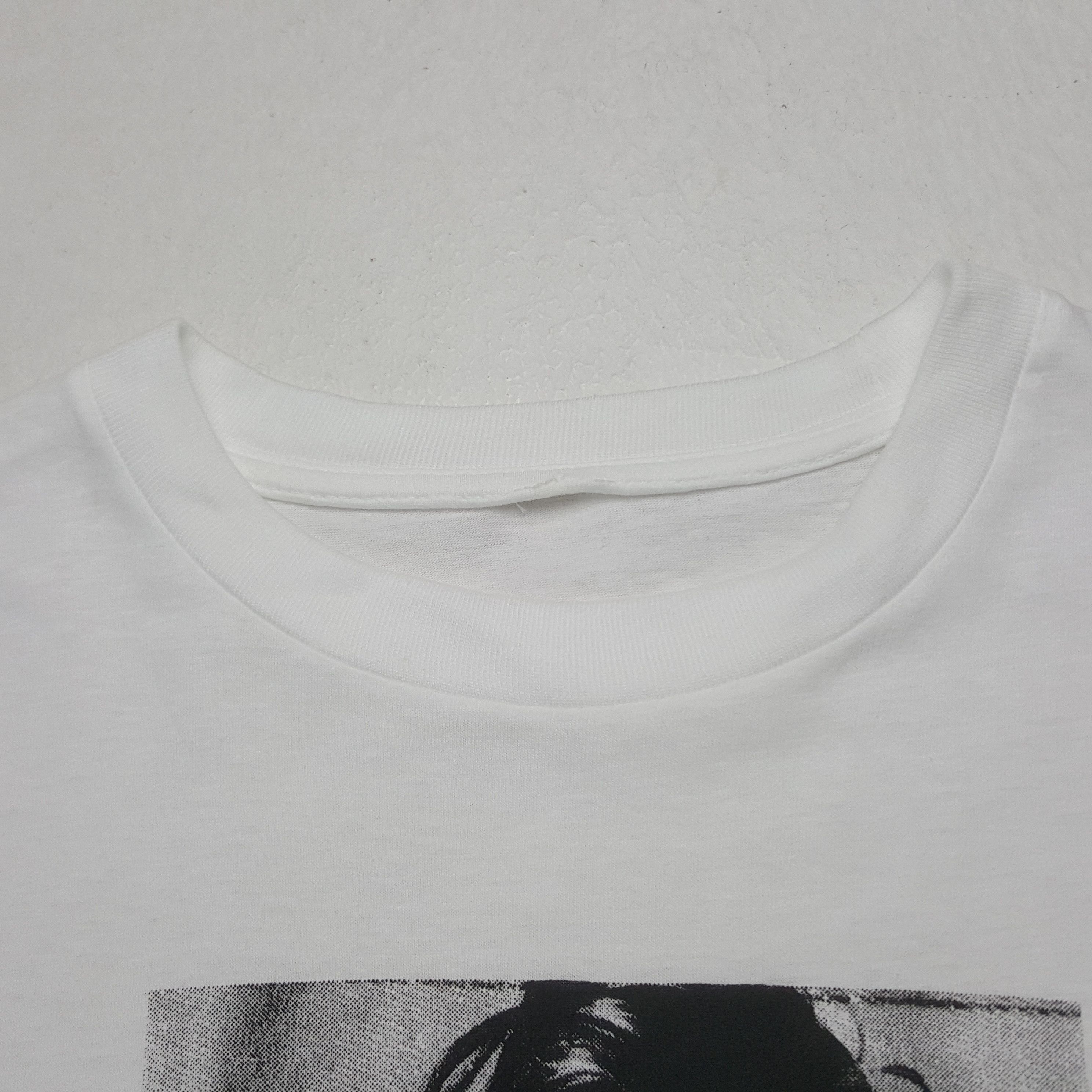 Other Vintage Bruce Weber Photos Solo Singer Art Tshirt Size US S / EU 44-46 / 1 - 4 Thumbnail