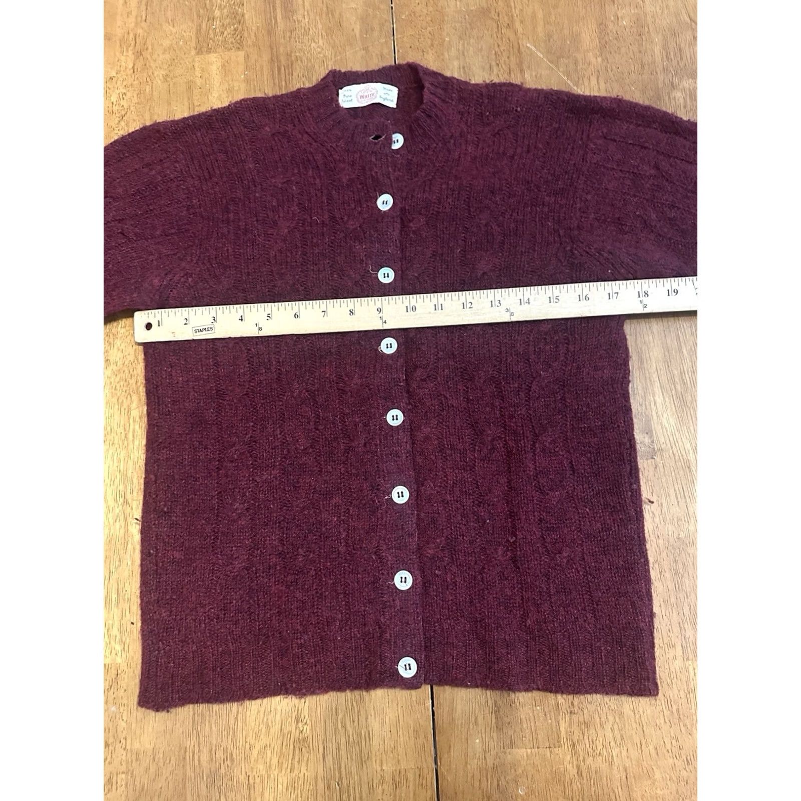 Vintage VINTAGE Cardigan Sweater Women’s Small Maroon 50s New Haven Made In England Size S / US 4 / IT 40 - 5 Thumbnail