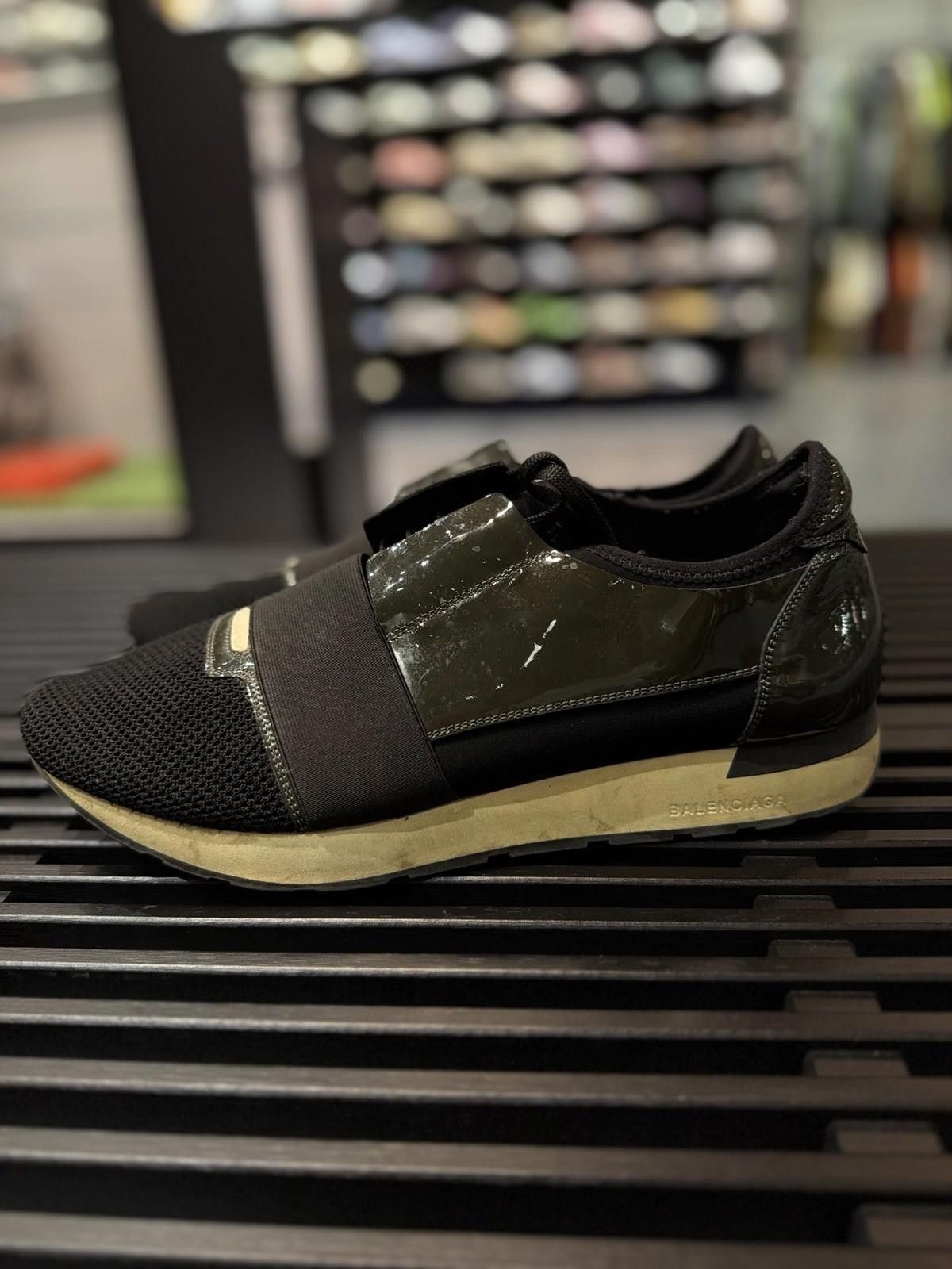 Balenciaga BALENCIAGA Race Runner Green/Blue Color Authentic 44EU/11US Size US 12 / EU 45 - 4 Thumbnail