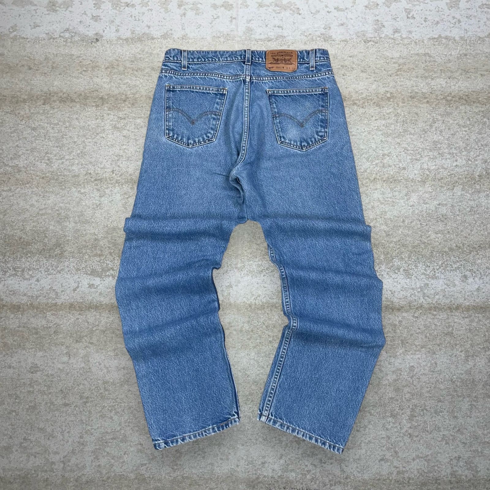 image of Orange Tab Levis Jeans 505 100% Cotton 90's in Blue, Men's (Size 36)