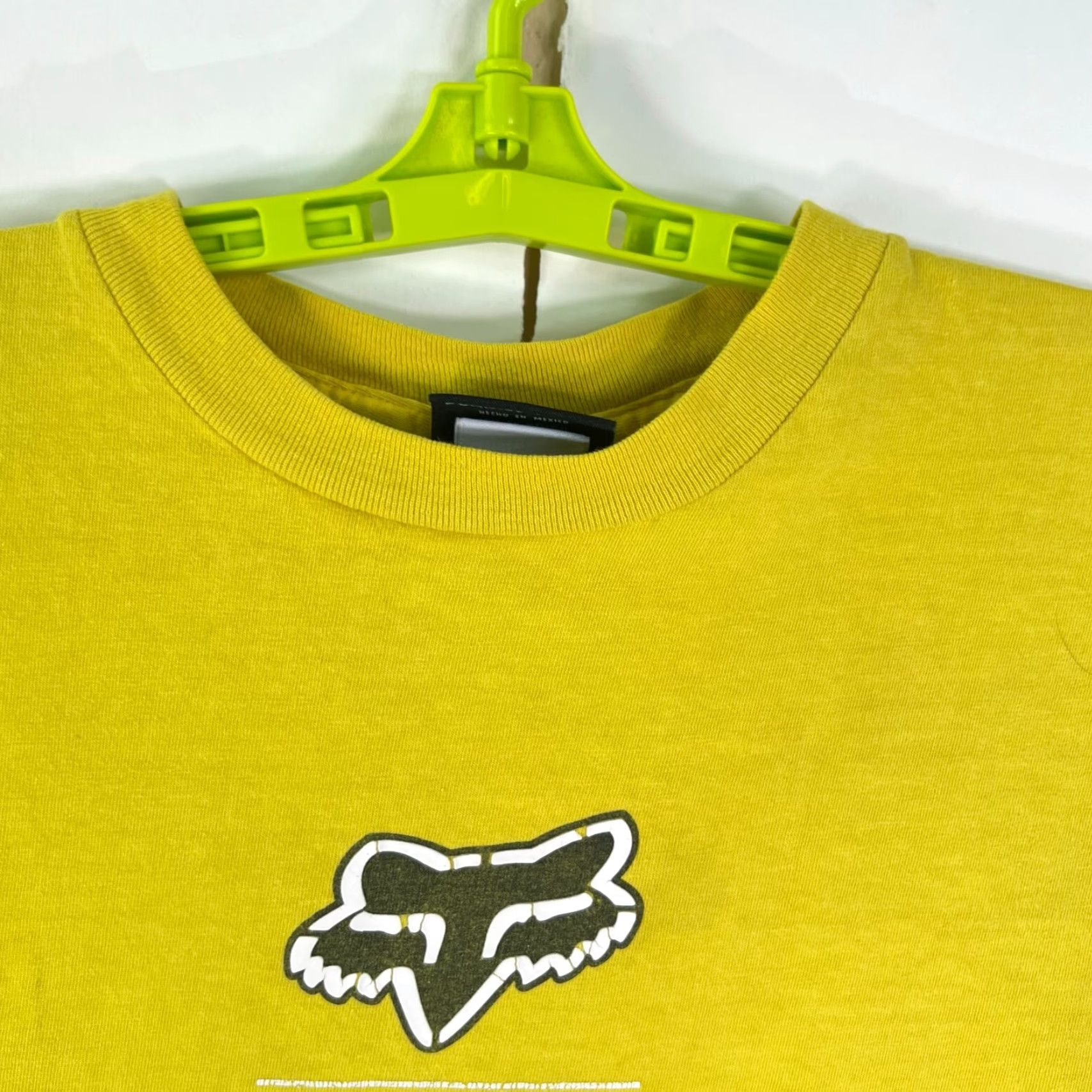 Vintage VINTAGE Fox Motocross T-Shirt Adult M Yellow Graphic Heavyweight Crew Neck Mens Size US M / EU 48-50 / 2 - 3 Thumbnail