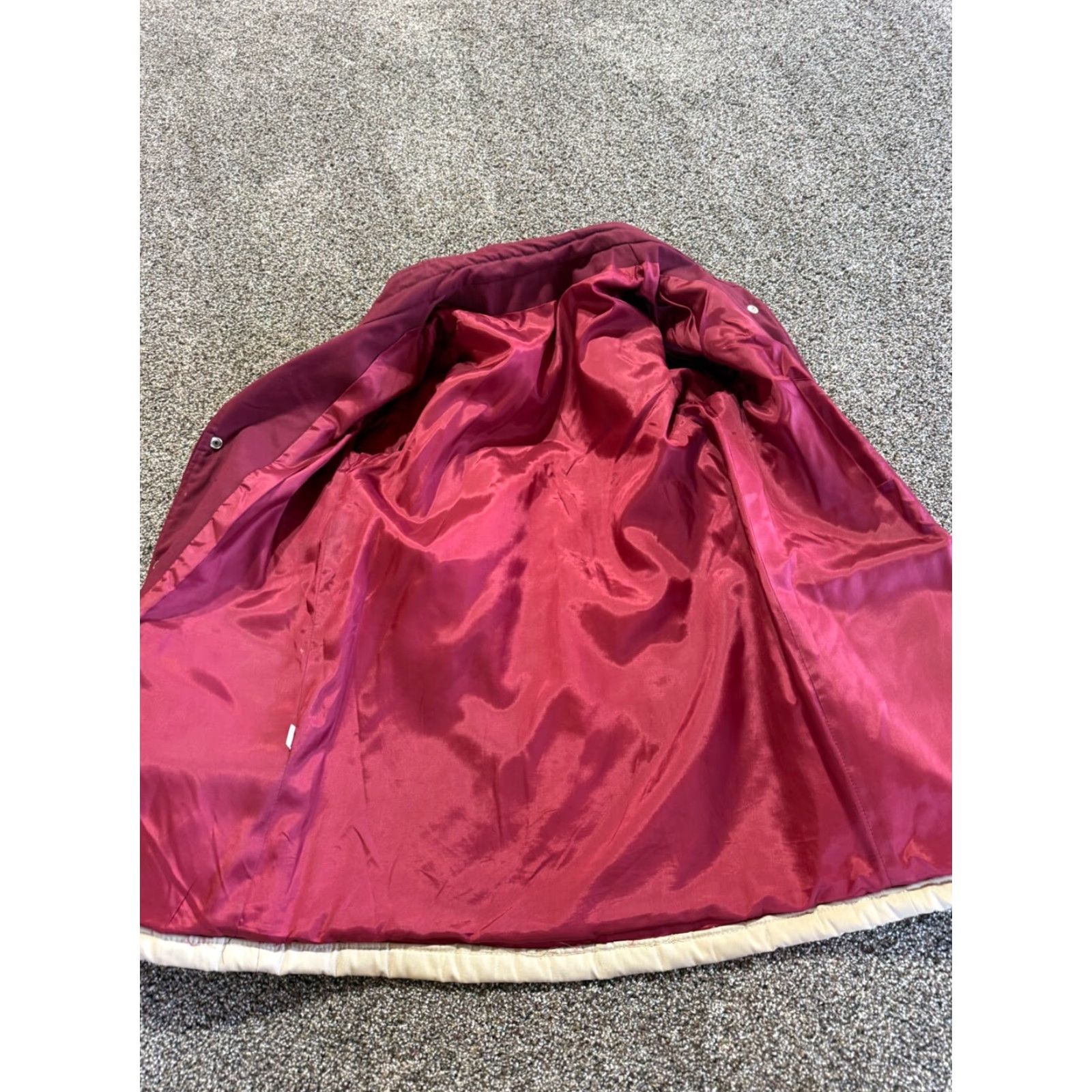 Vintage VINTAGE Saril Womens Jacket Quilted Maroon Lined USA Made Chore Coat Ivory L Size L / US 10 / IT 46 - 5 Thumbnail