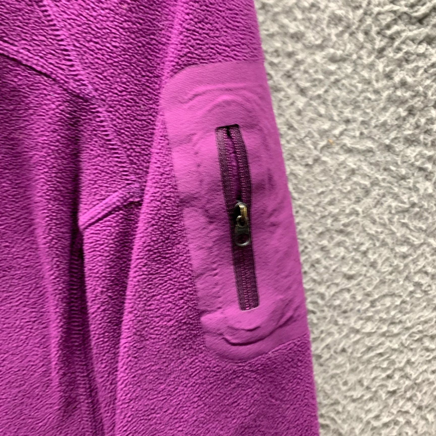 Eddie Bauer VINTAGE Eddie Bauer Sweatshirt Womens Large Purple 1/4 Zip Fleece Pullover Mock Neck Casual 90s Outdoors Womens Size L / US 10 / IT 46 - 3 Thumbnail