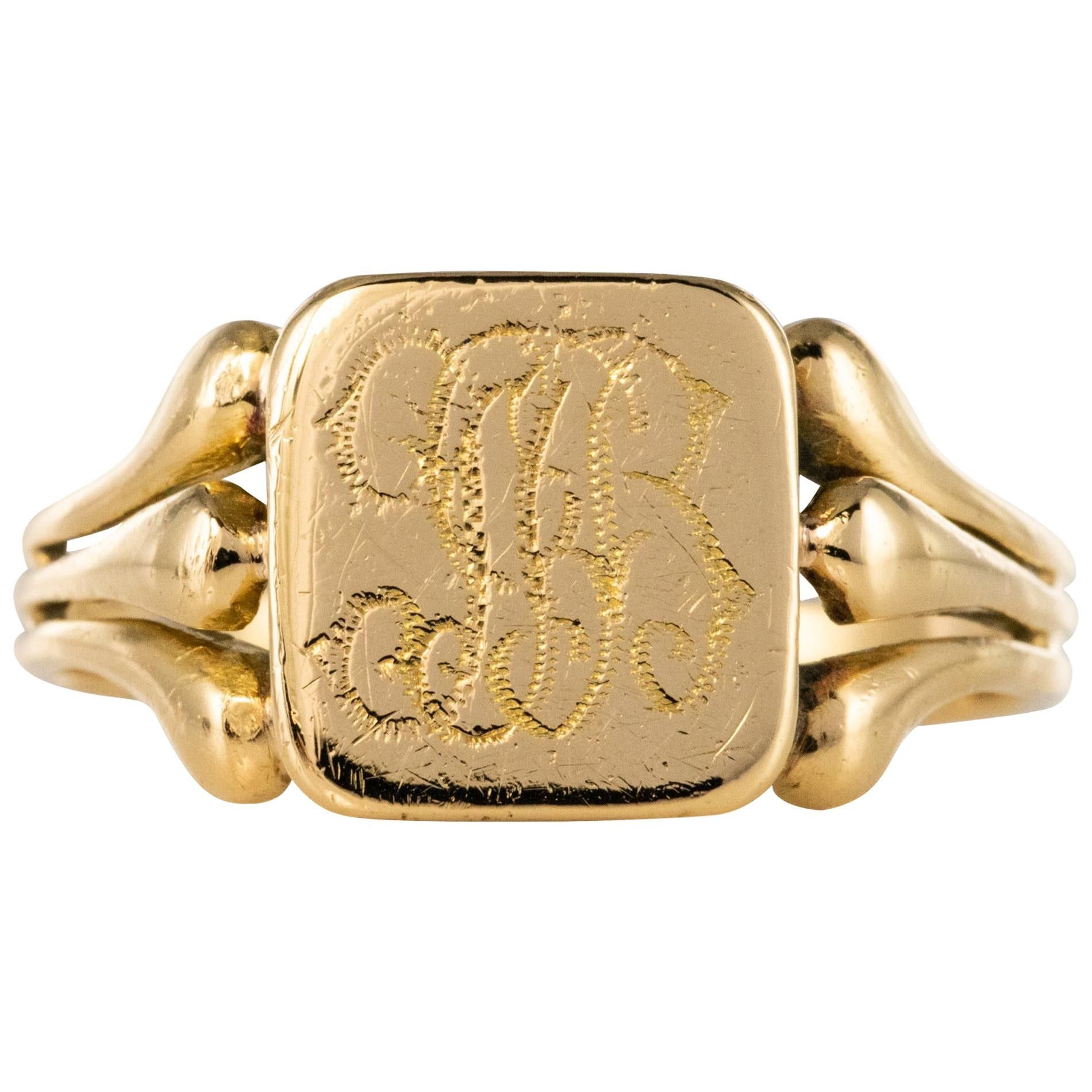 image of Vintage French 20Th Century 18 Karat Yellow Gold Engraved Signet Ring, Women's