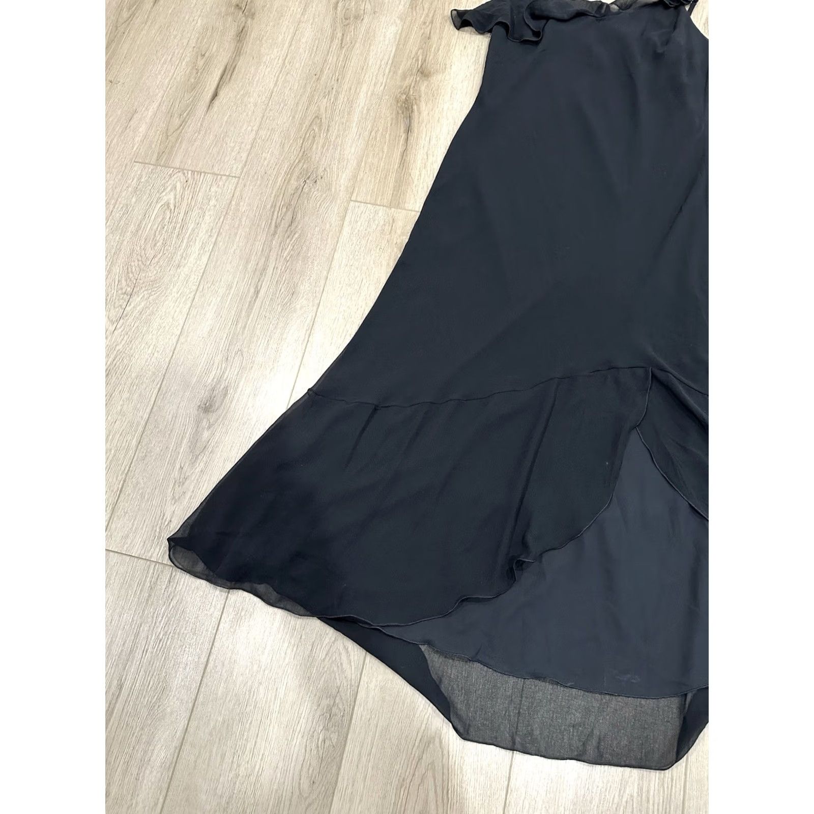 Aritzia NWT Aritzia Wilfred Engage Dress Black Rosette Chiffon Medium Midi XL Size XL / US 12-14 / IT 48-50 - 3 Thumbnail