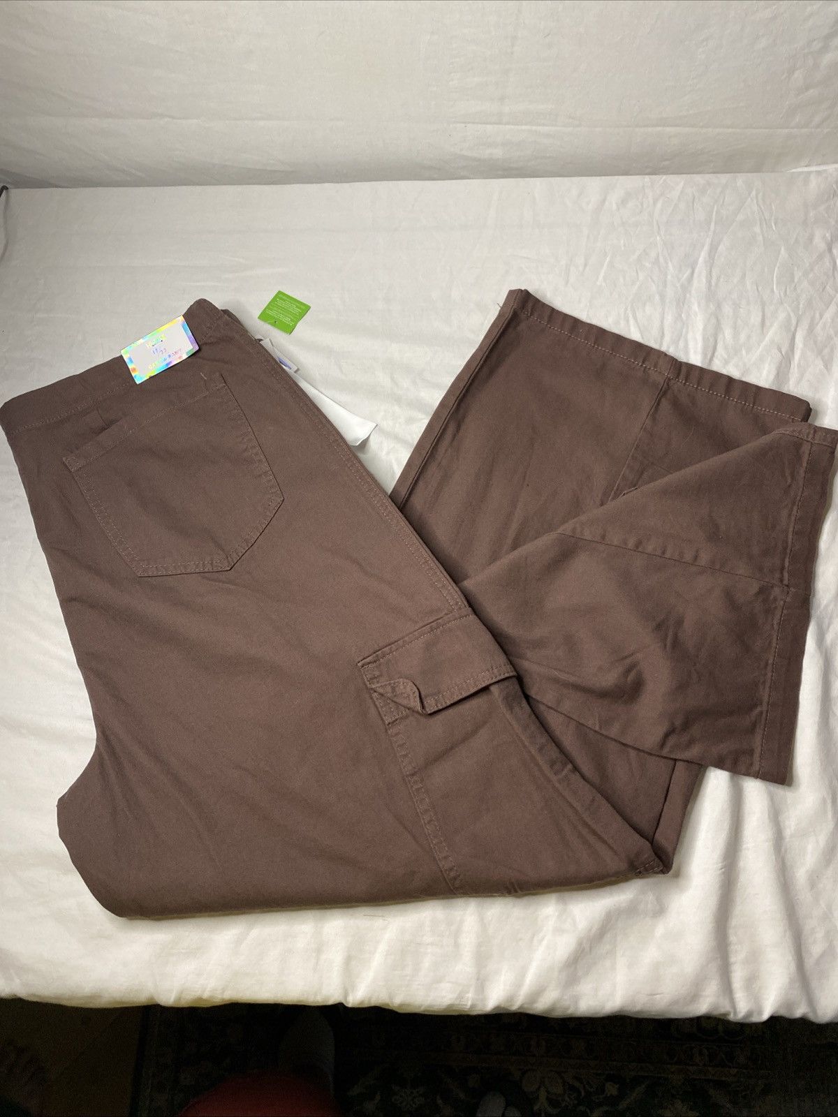 Other Tinseltown Cargo Pants Womens Baggy Brown Kohls Sz 17/33 NWT Size 33" - 1 Thumbnail