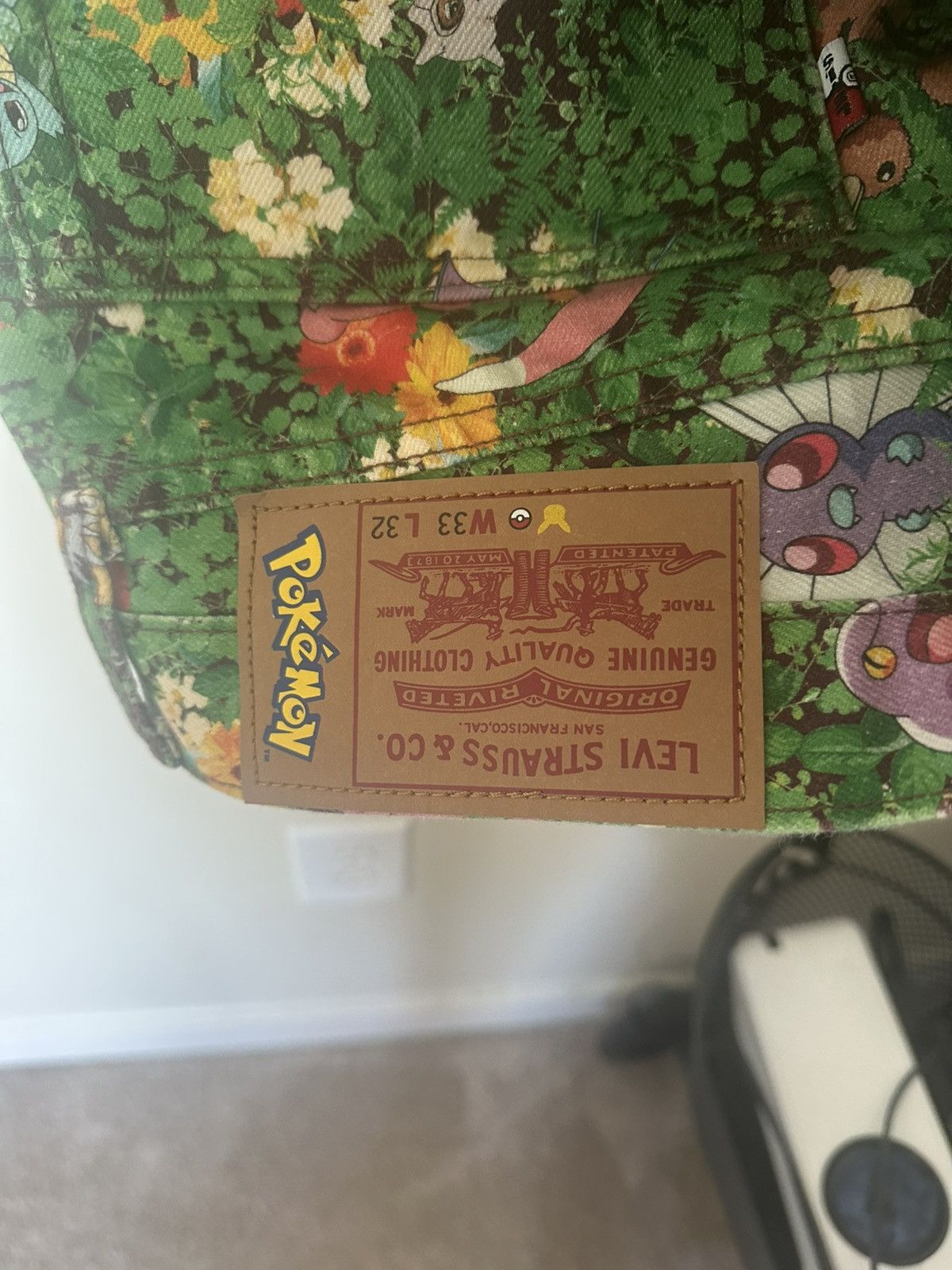 Levi's × Pokemon Levis Pokemon jeans Size US 33 - 3 Thumbnail