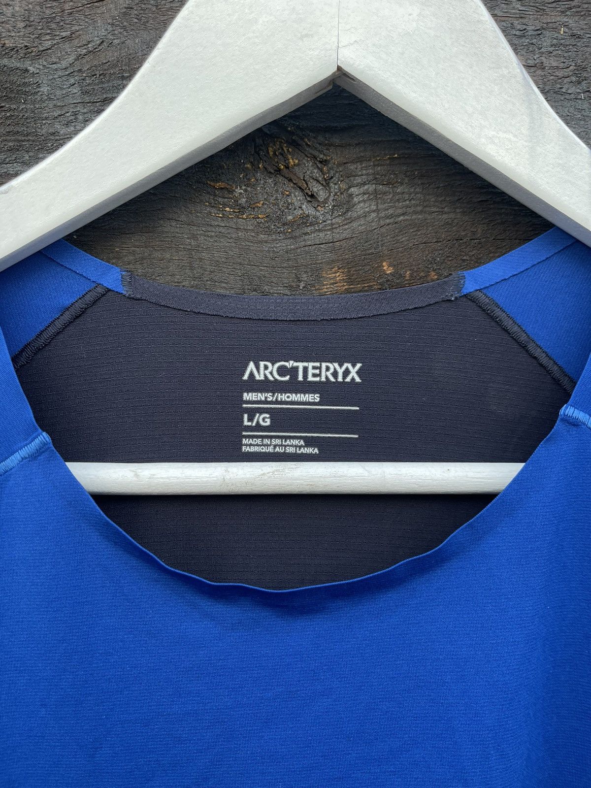 Arc'teryx Arcteryx blue t-shirt big logo jersey Size US L / EU 52-54 / 3 - 7 Thumbnail