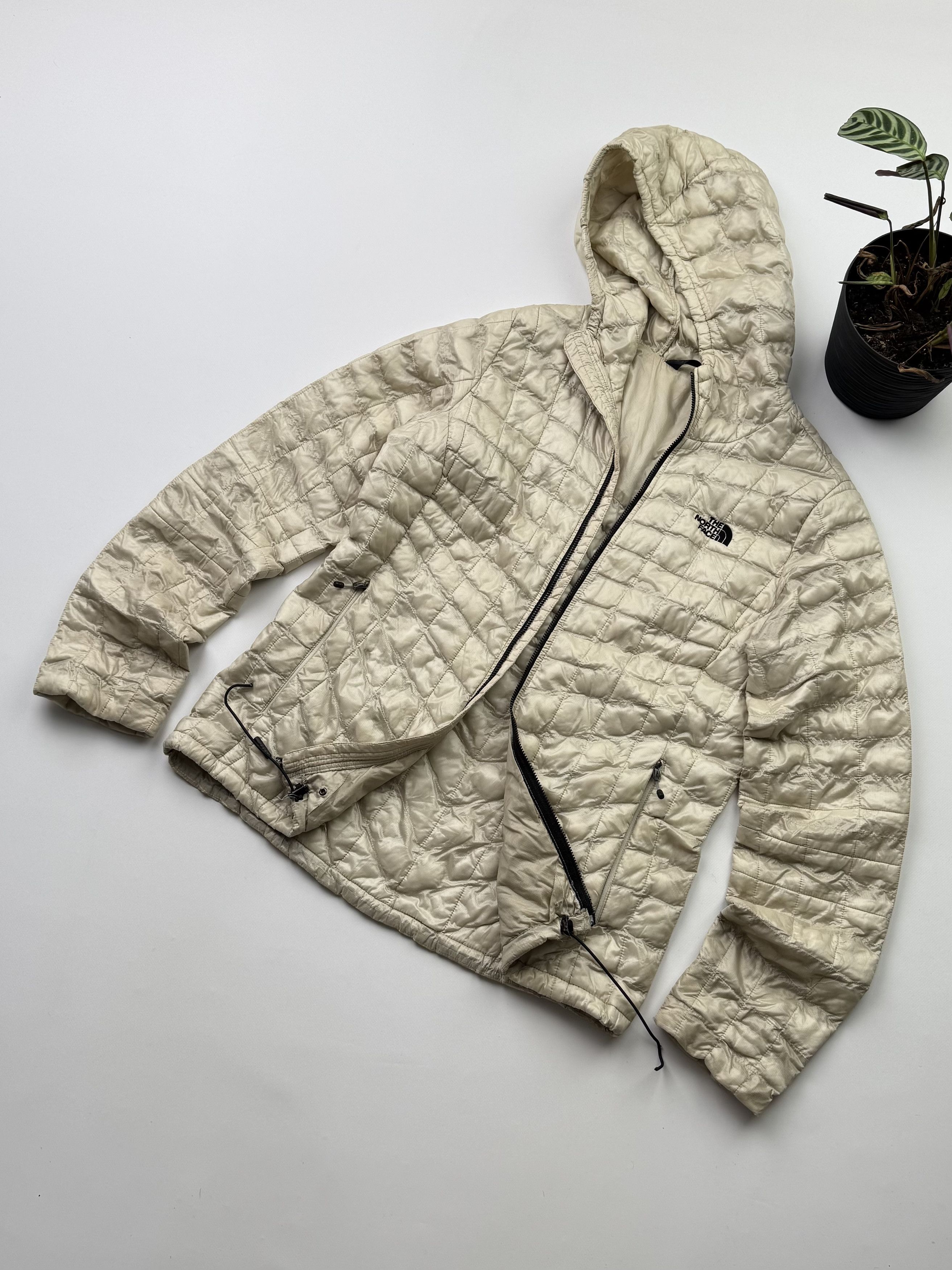 The North Face The North Face Down Puffer Jacket (145) Size L / US 10 / IT 46 - 1 Thumbnail
