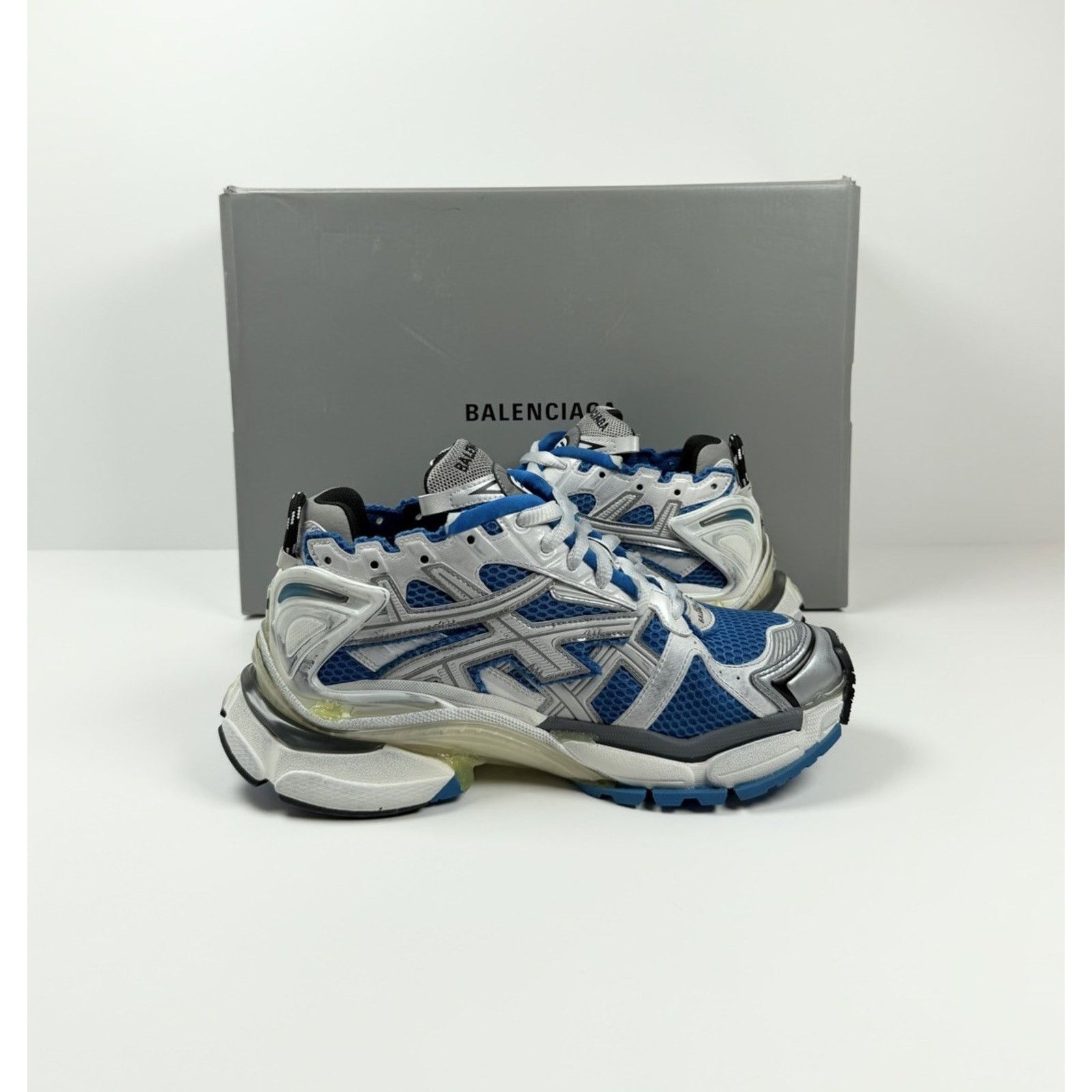 Balenciaga Size 39EU/6US - Balenciaga Runner Blue Sneakers NEW Size US 6 / EU 39 - 5 Thumbnail
