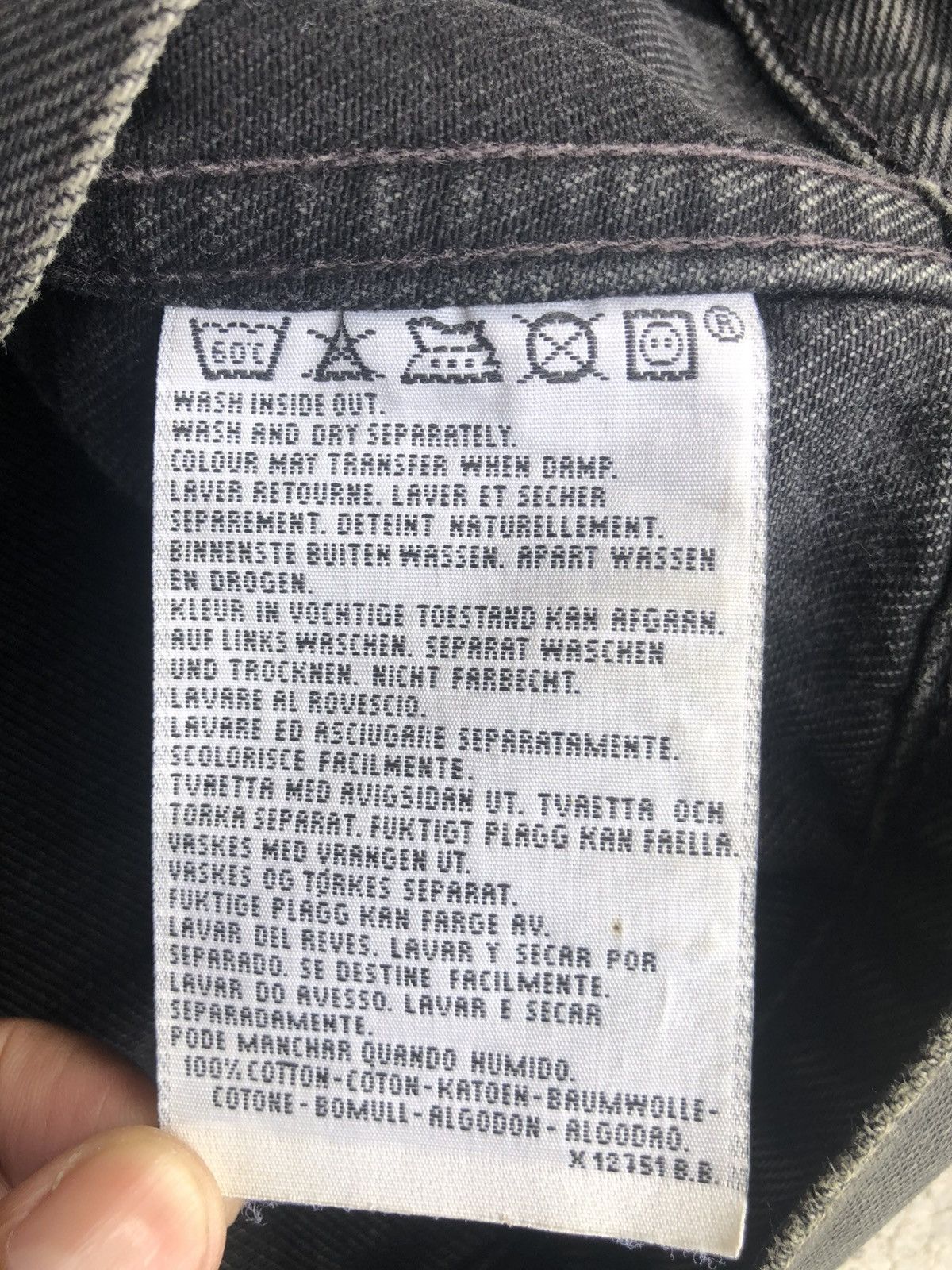 Levi's Vintage Levi’s Denim Jacket Distressed Size US L / EU 52-54 / 3 - 23 Thumbnail