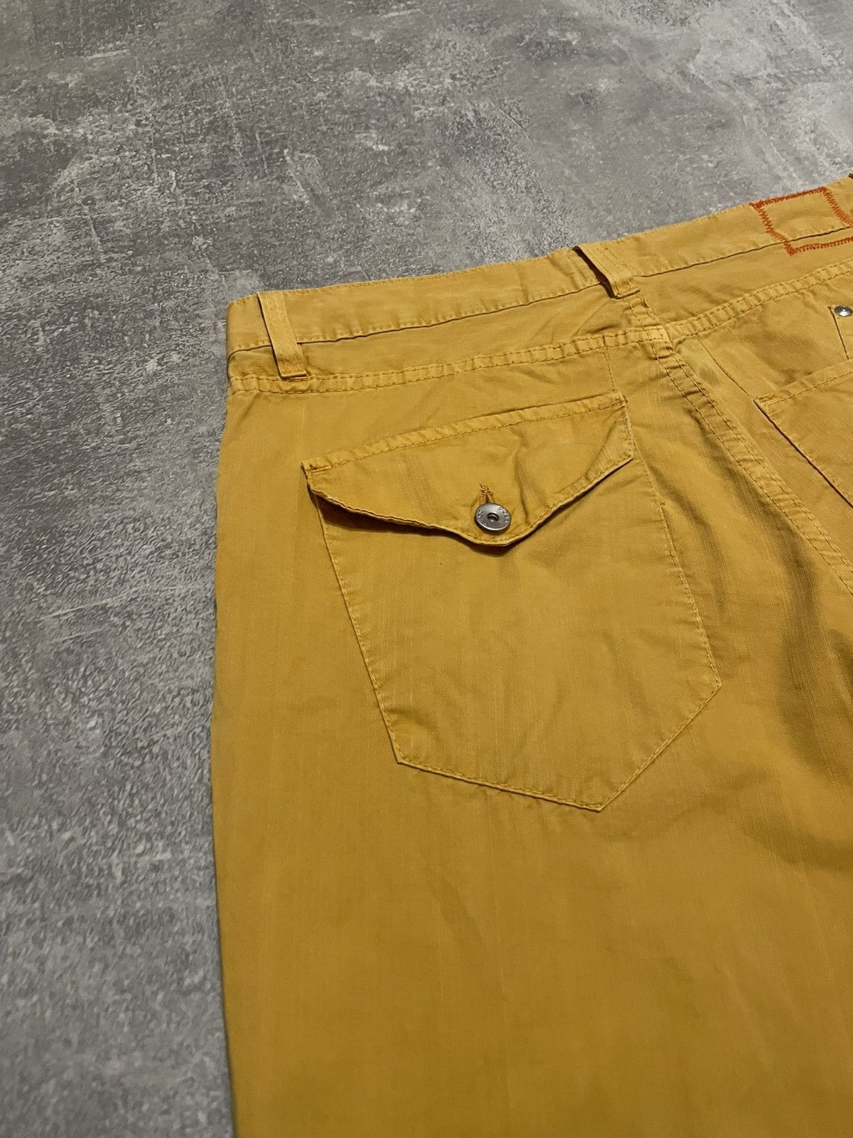 Hugo Boss Vintage Hugo Boss Yellow Pants Y2K Size 34/34 Size US 34 / EU 50 - 22 Thumbnail