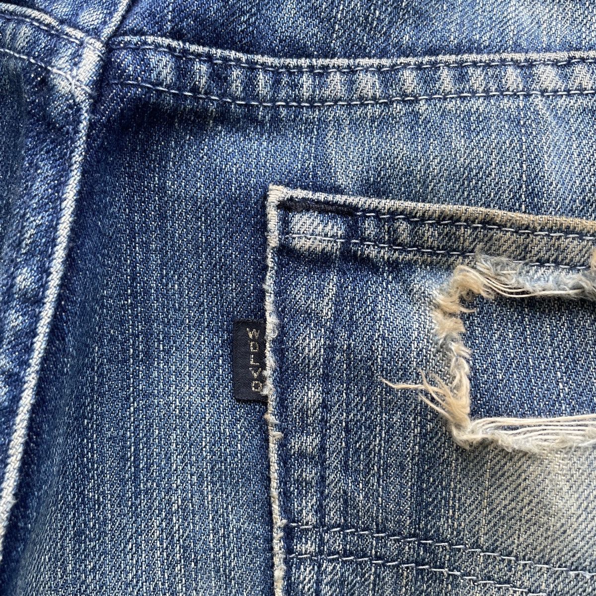 Japanese Brand Vintage Japanese Rusty Wash Distressed Faded Jeans Pants W32 Size US 32 / EU 48 - 7 Thumbnail