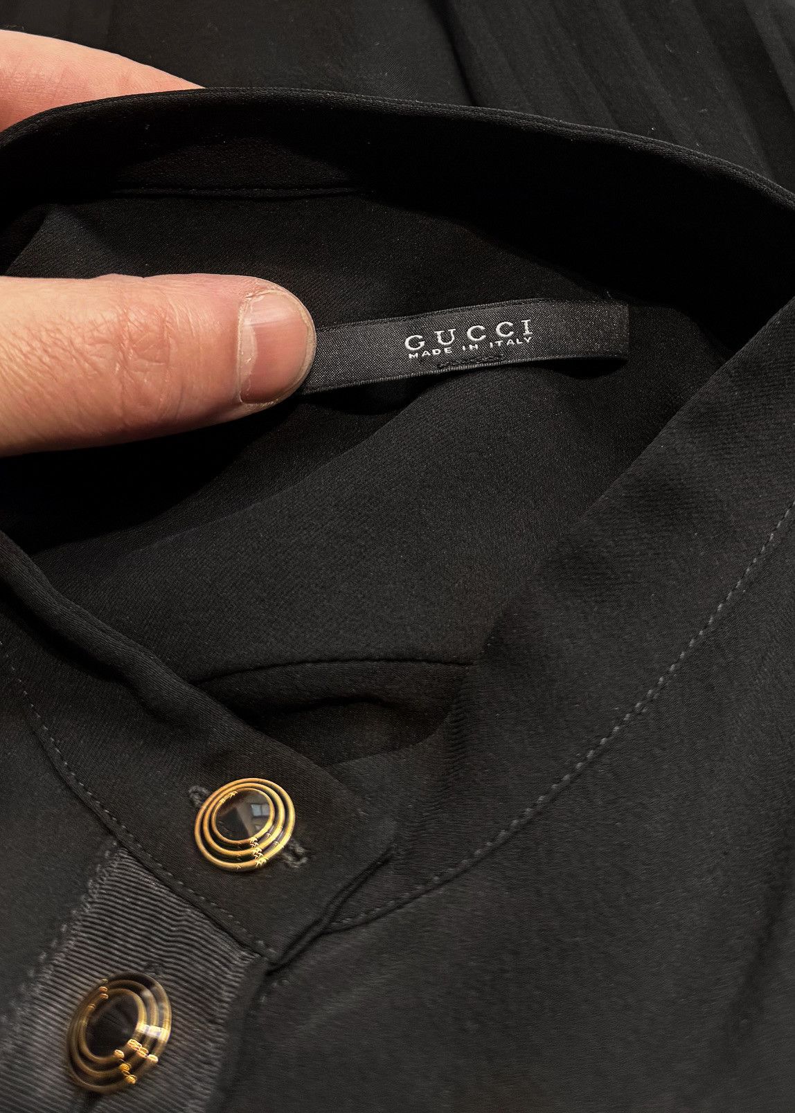 Gucci Gucci Black Silk Sheer Pleated Sleeveless Blouse Size S / US 4 / IT 40 - 4 Thumbnail