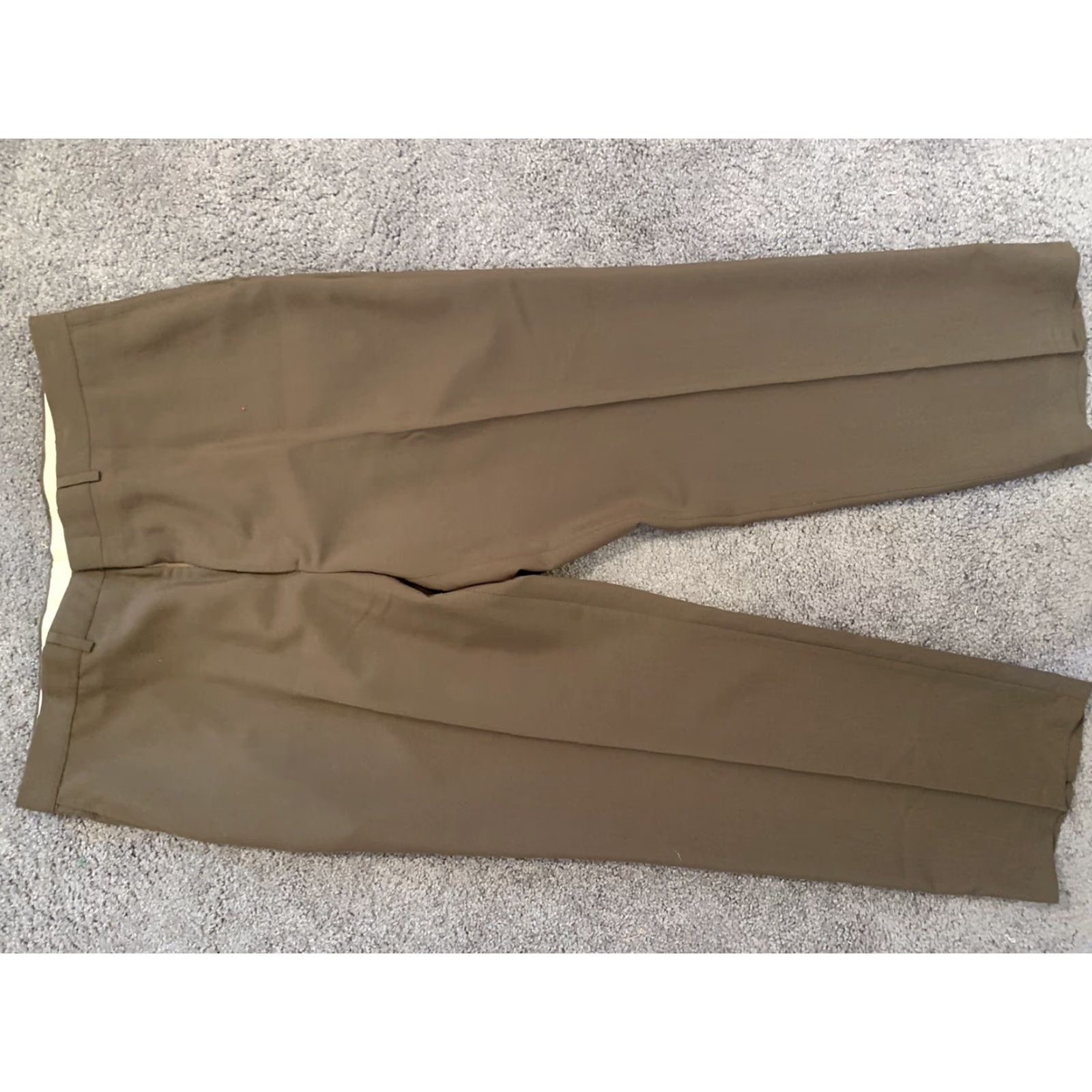 Haggar Haggar Men Brown Pleated Front Dress Pants Size 36 x 34, Regular, Classic Fit, Straight Leg, Zip, Pockets, Machine Washable, Vintage No Size US 36 / EU 52 - 3 Thumbnail