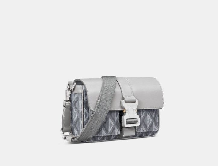 Dior o1w1db10325 1ESME Size: OS / Road Bag in Grey Size ONE SIZE - 2 Thumbnail