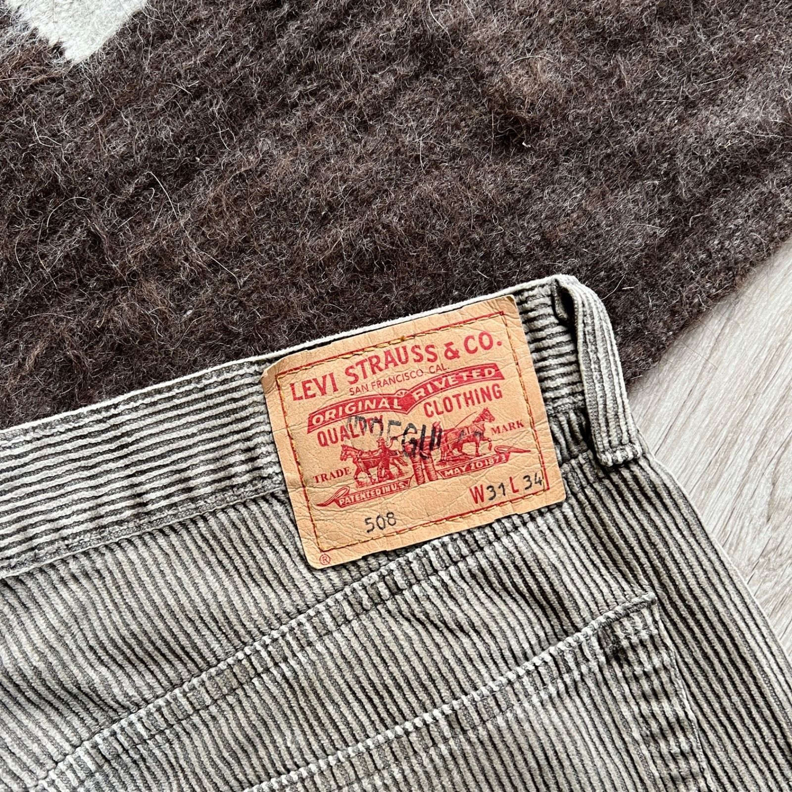 Levi's Levi’s 508 Vintage Straight Fit Corduroy Pants 9643AC Size US 31 - 5 Thumbnail