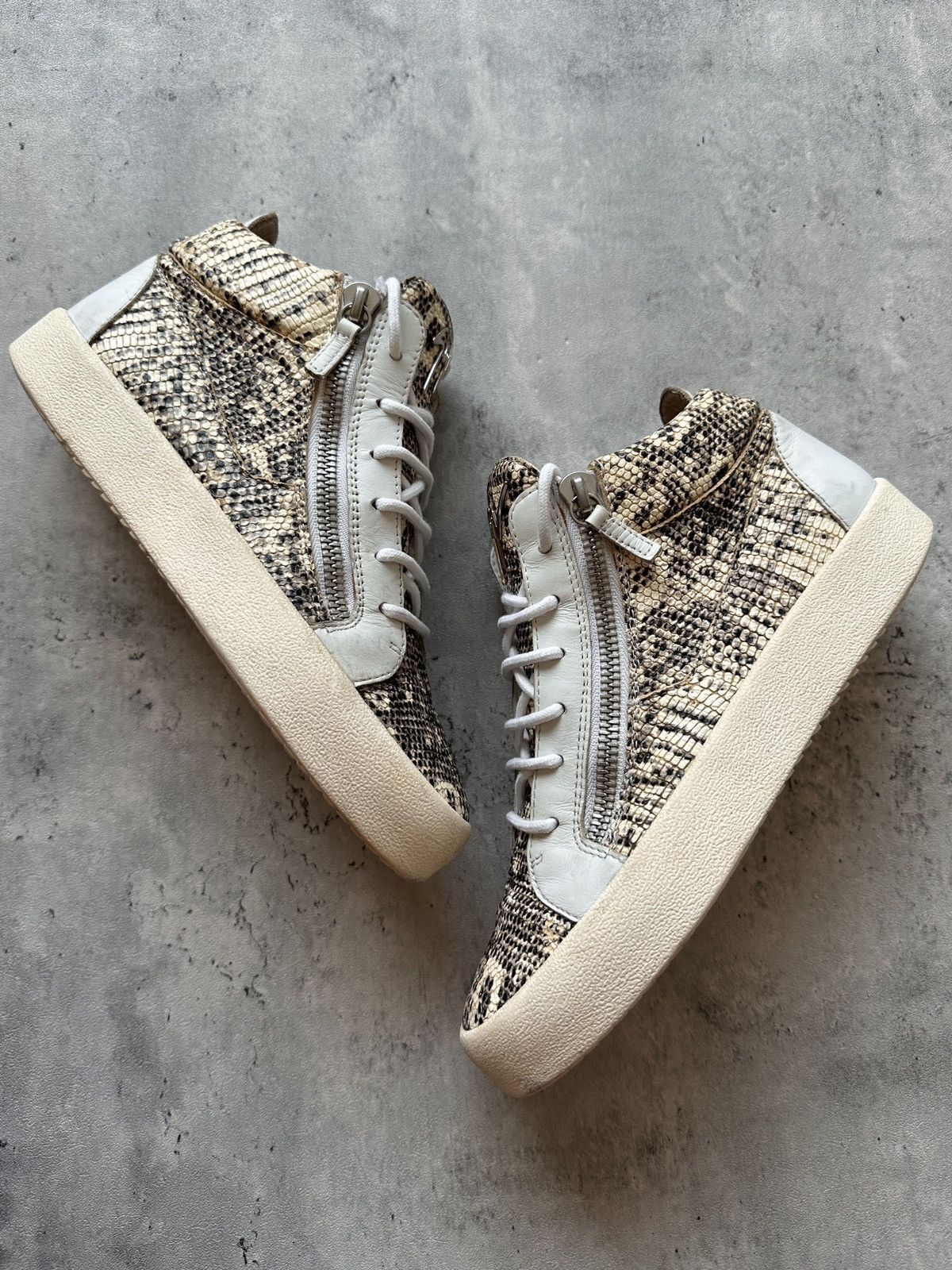 Giuseppe Zanotti KRISS PYTHON HIGH TOP SNEAKERS Size US 8 / EU 41 - 9 Thumbnail