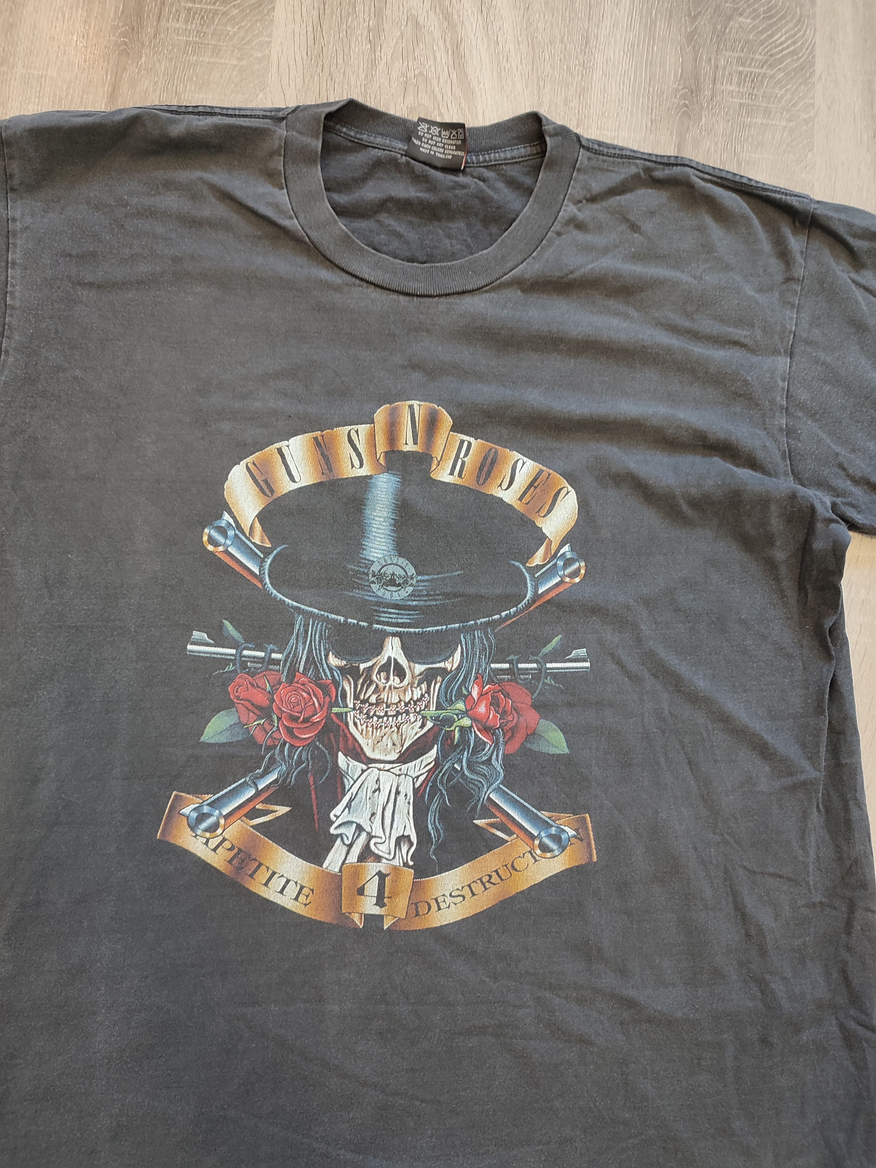 Vintage Guns N' Roses Guns N Roses Use Your Illusion tour T Shirt Size US XL / EU 56 / 4 - 4 Thumbnail