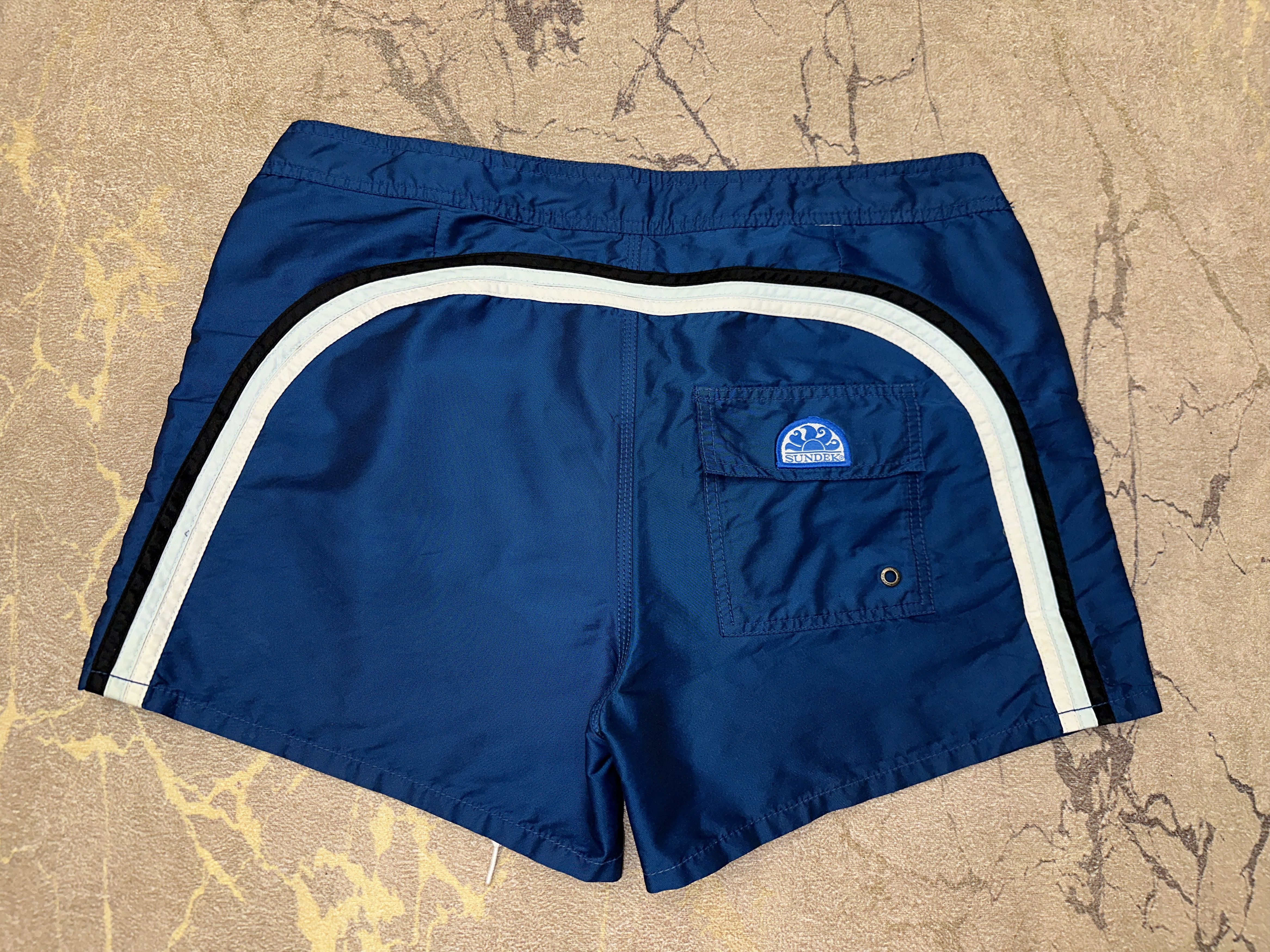 Sundek Sundek 36 Beach Board Shorts Trunks Bathing Suit Size 36 L Size US 36 / EU 52 - 1 Thumbnail