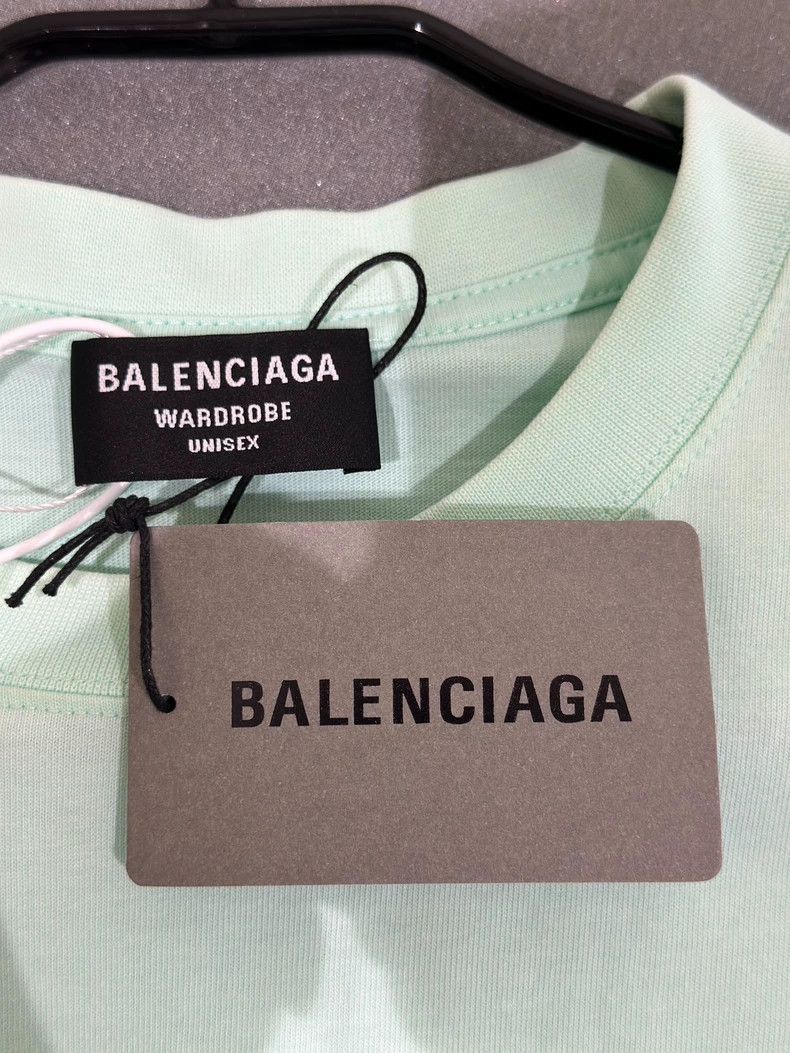 Other Balenciaga Solid Logo monogram embroidered crew neck short Size US M / EU 48-50 / 2 - 3 Thumbnail