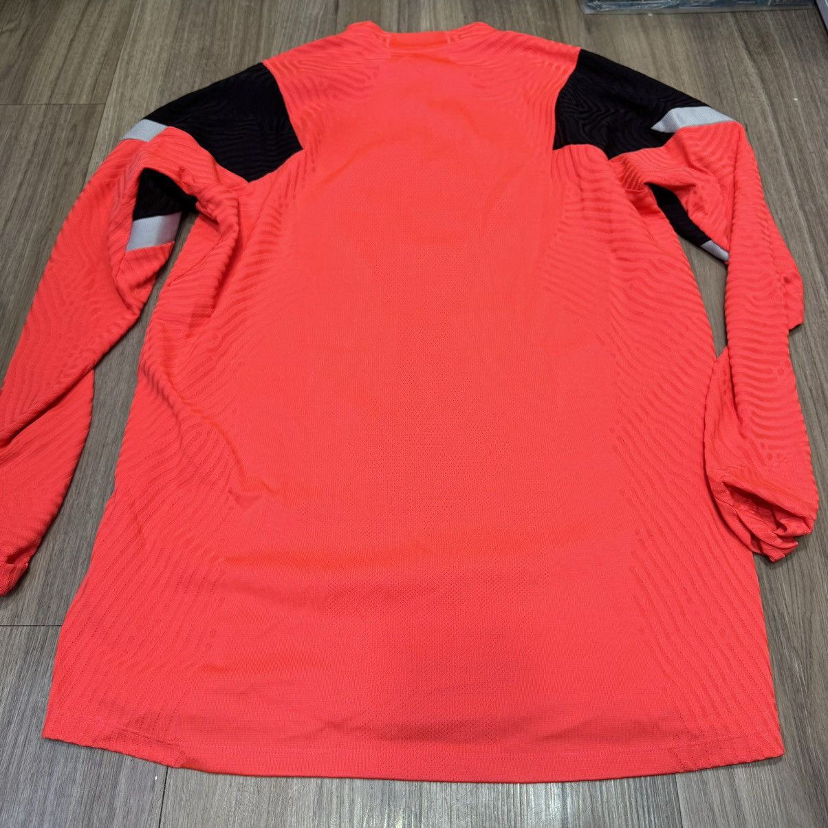 Nike Liverpool 20/21 player issue VaporKnit Strike Drill Top Size US XL / EU 56 / 4 - 2 Thumbnail