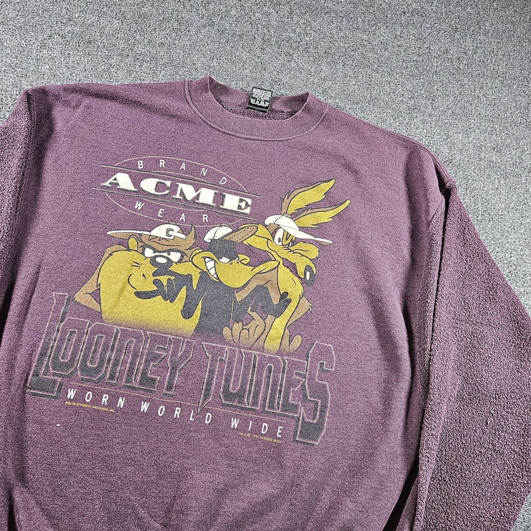 Vintage VINTAGE H.I. MILLER Sweatshirt Mens XL Burgundy Red Taz Wile E. Coyote Looney Tunes Graphic Print 90s Pullover Crew Neck Size US XL / EU 56 / 4 - 3 Thumbnail