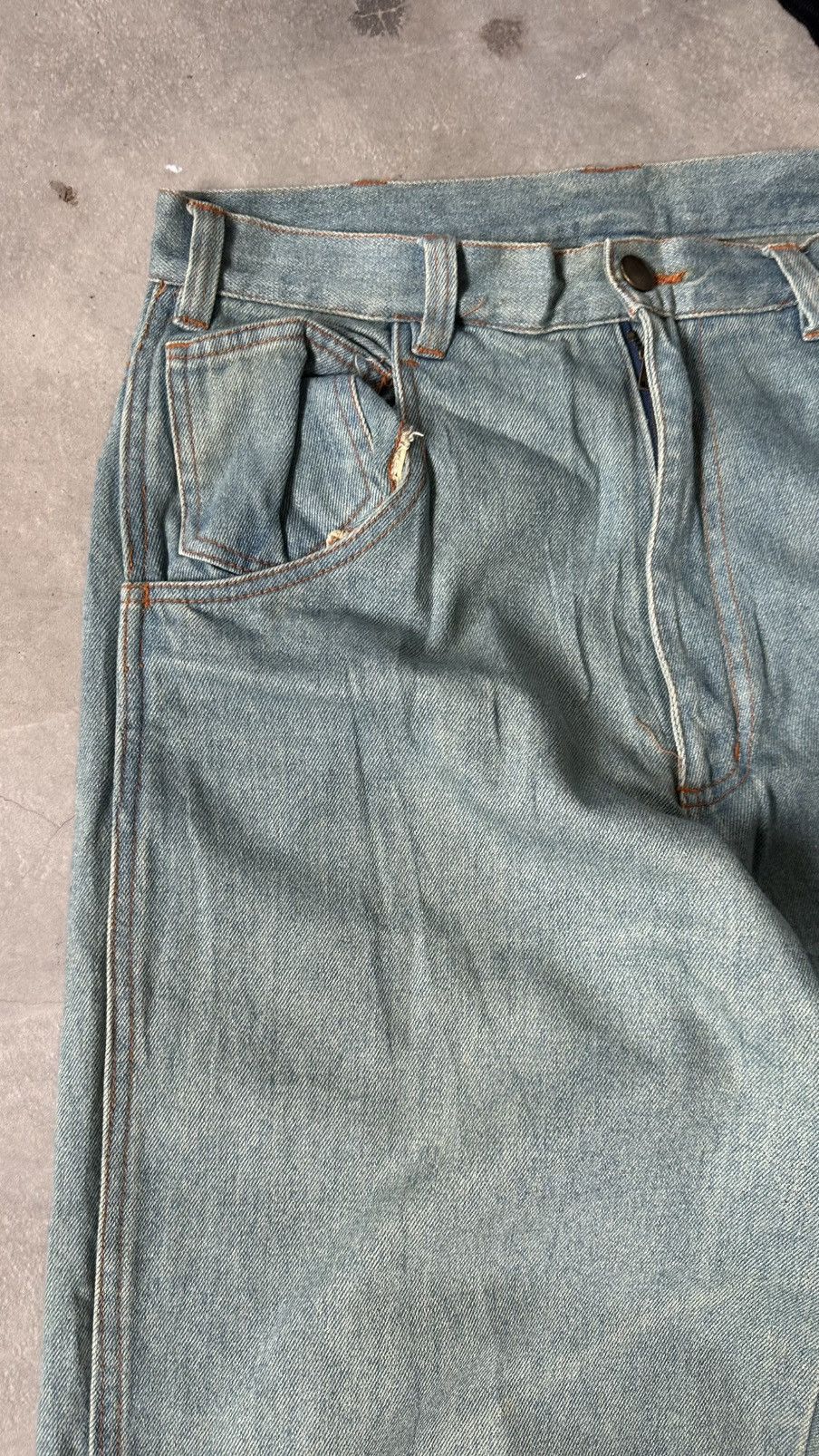 Japanese Brand VINTAGE SHREDDERS BIG BACK POCKET JEANS Size US 34 / EU 50 - 4 Thumbnail