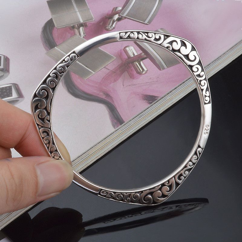 Jewelry Creative Triangle Bracelets Size ONE SIZE - 1 Thumbnail