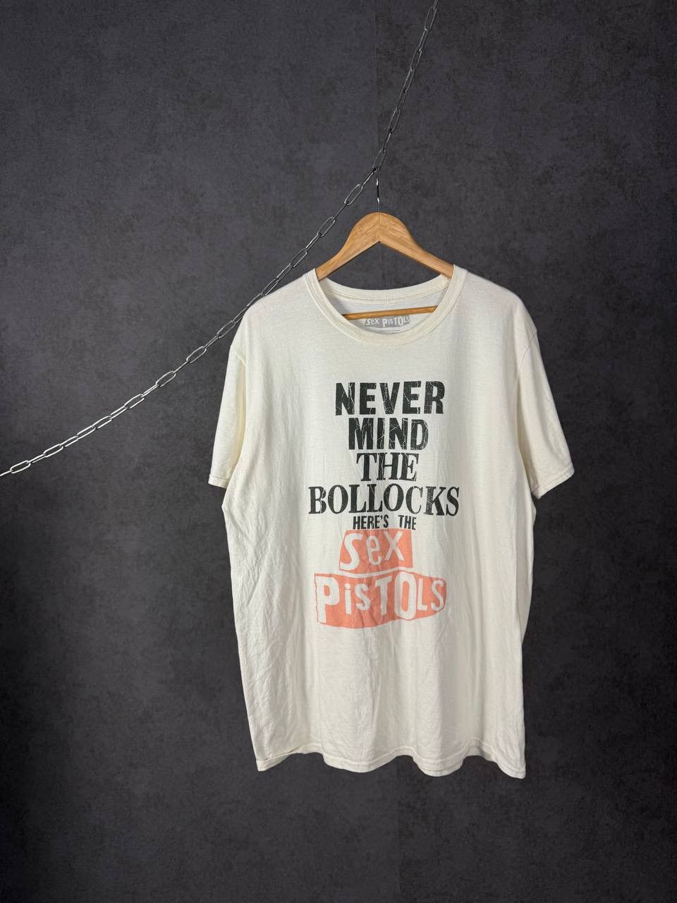 Band Tees Sex Pistols rock band tee Size US XL / EU 56 / 4 - 1 Thumbnail