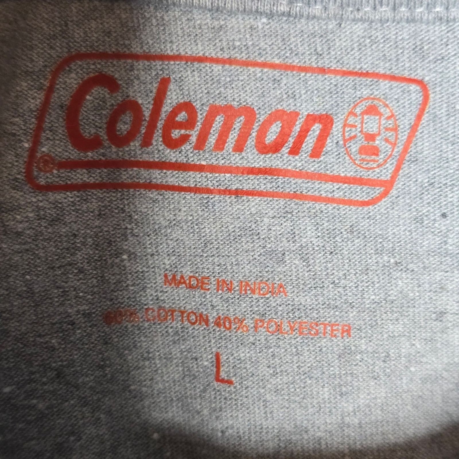 Coleman Coleman Light Cool Gray Heather Pocket T-shirt Large NWT Size US L / EU 52-54 / 3 - 3 Thumbnail