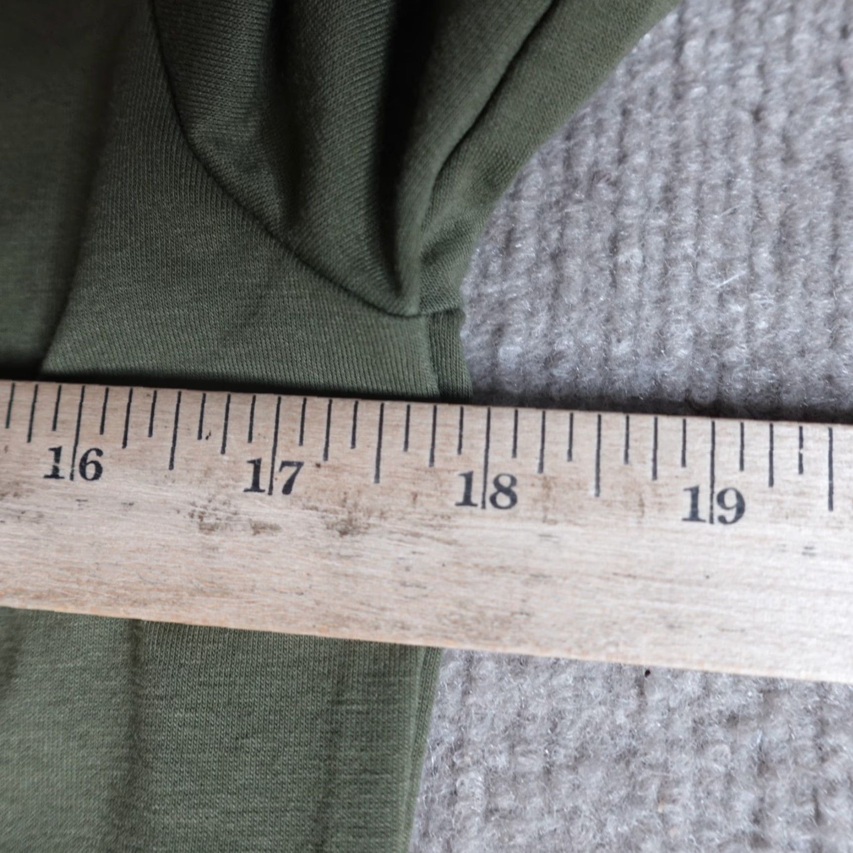 Vintage Bluffworks Hoodie Shirt Men Slim Green Lightweight Hooded Pullover Small Sweatshirt Size US S / EU 44-46 / 1 - 3 Thumbnail