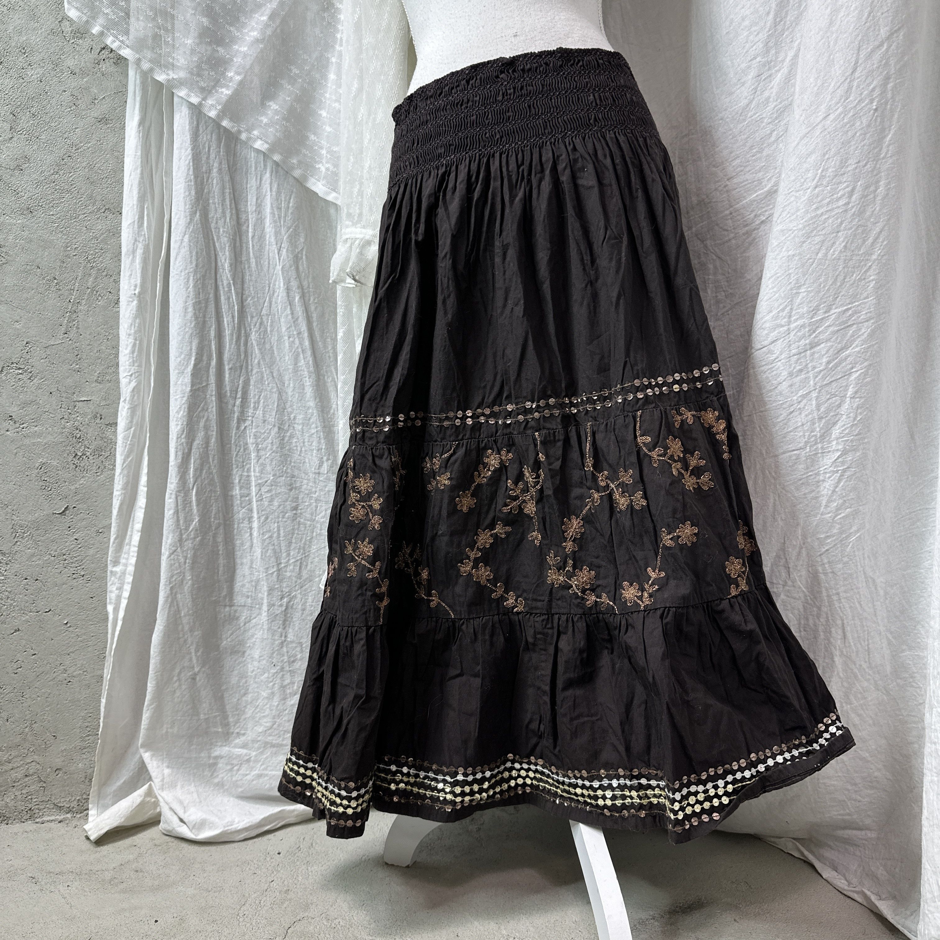 Vintage Vintage Floral Maxi Pleated Sequins Skirt Y2K Size 27" / US 4 / IT 40 - 5 Thumbnail