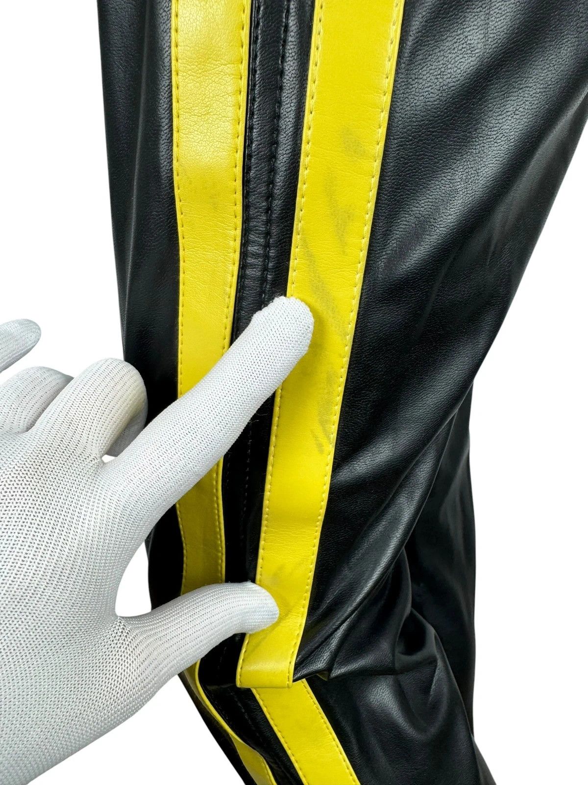 Ermanno Scervino Ermanno Scervino Faux Leather Trousers size 42 Size 28" / US 6 / IT 42 - 4 Thumbnail