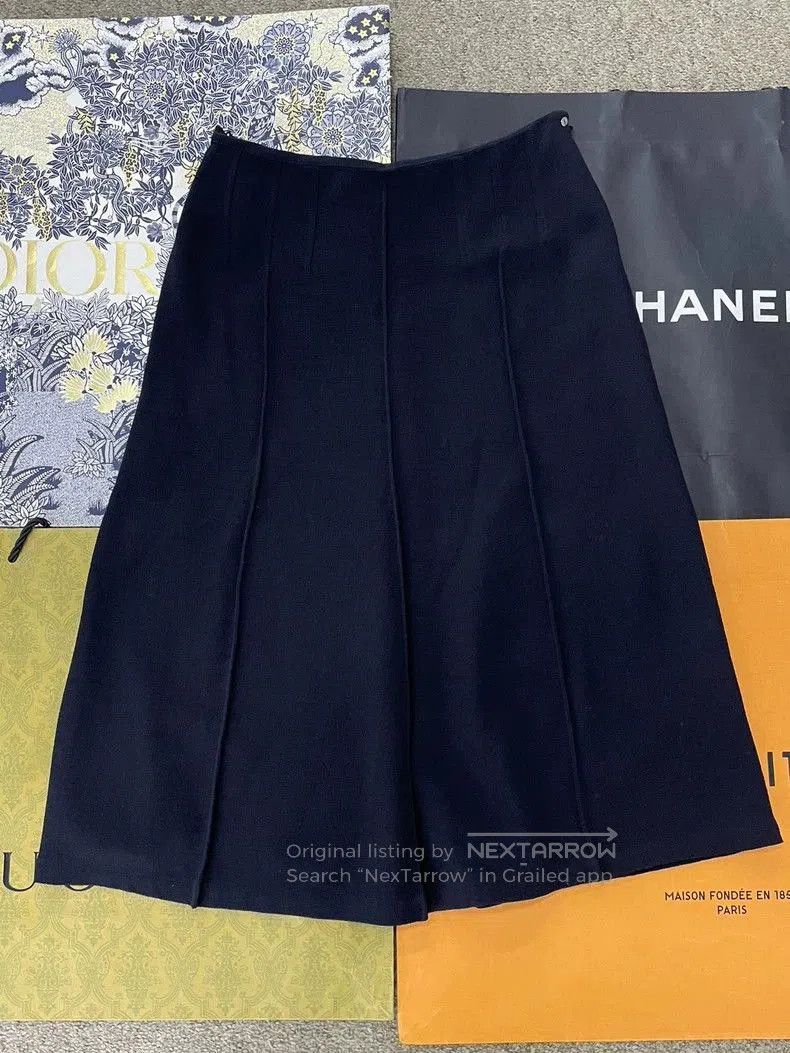 Hermes Hermes Black Wool Midi Skirt Size 38. Size US 38 / EU 54 - 1 Thumbnail