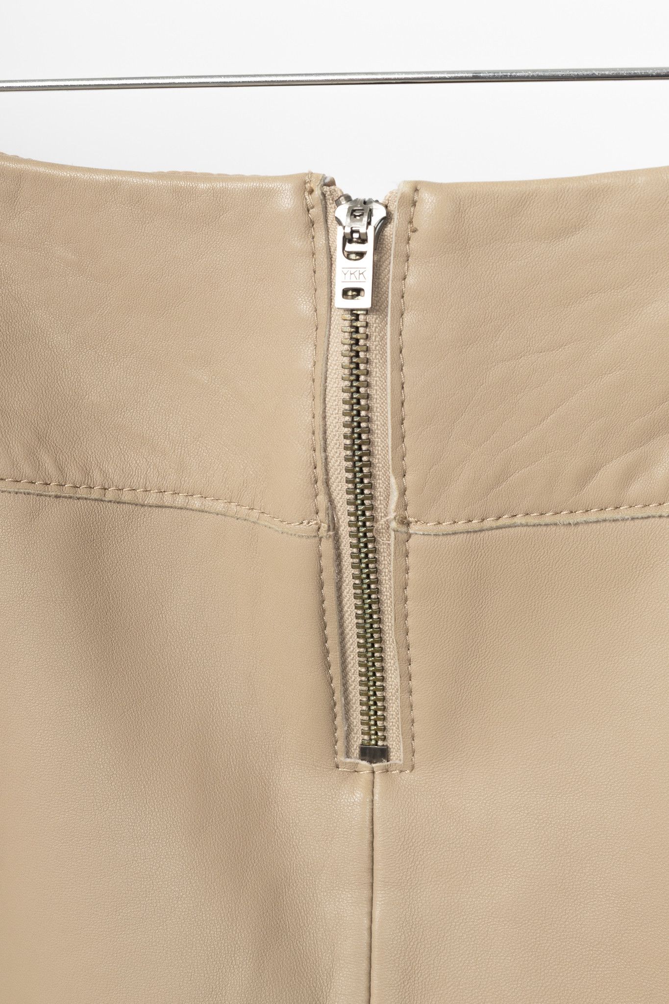 Helmut Lang Helmut Lang AW14 Field Petal Leather Asymmetrical Mini Skirt Size 28" / US 6 / IT 42 - 6 Thumbnail