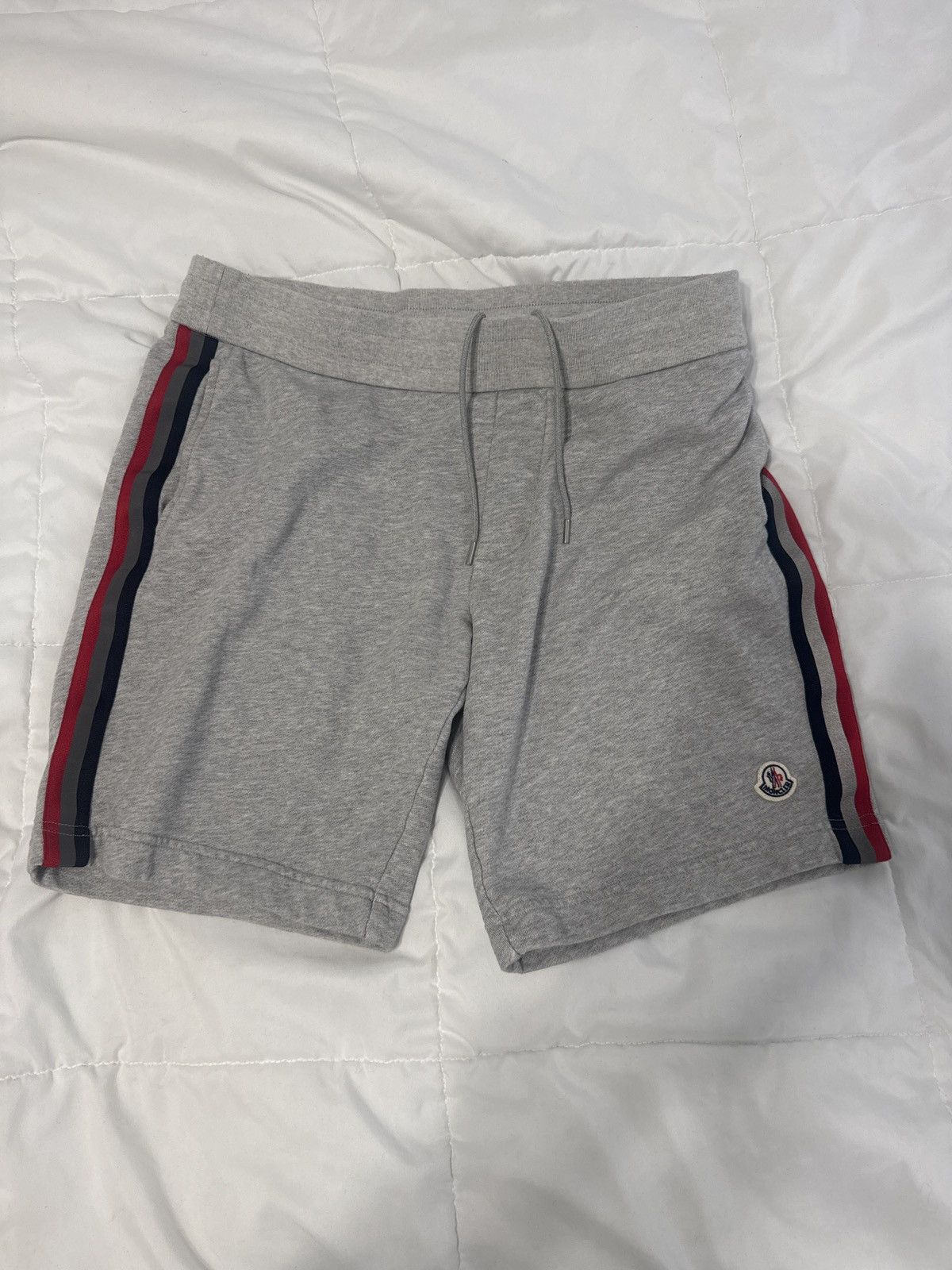 Moncler Moncler shorts Size US 32 / EU 48 - 1 Thumbnail