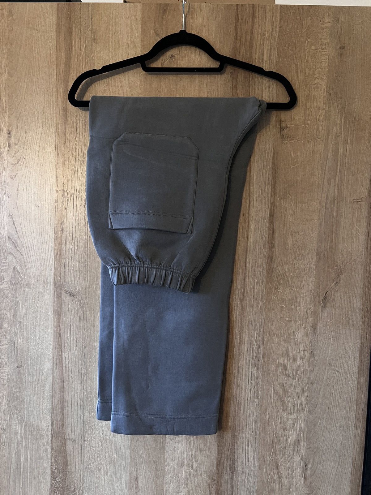 Jacquemus Jacquemus Guimauve cupro scuba trousers Size US 28 / EU 44 - 4 Thumbnail