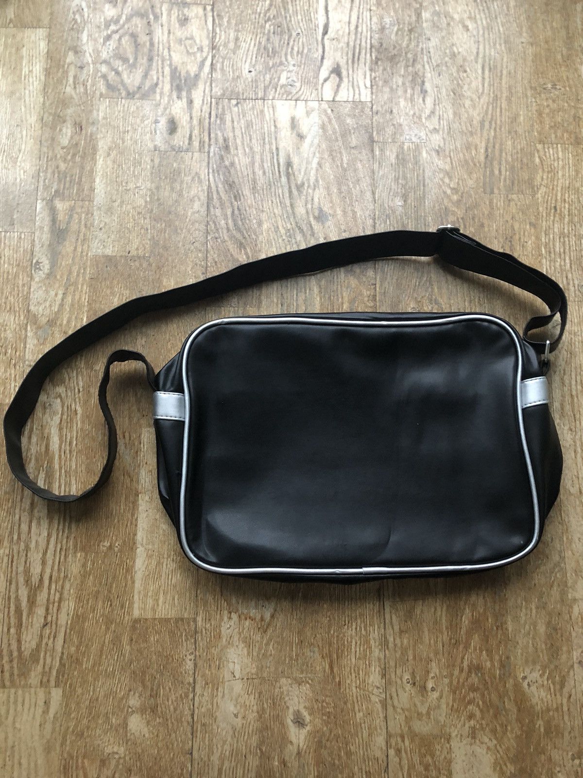 Fila FILA RETRO VINTAGE LEATHER SHOULDER BAG Size ONE SIZE - 3 Thumbnail
