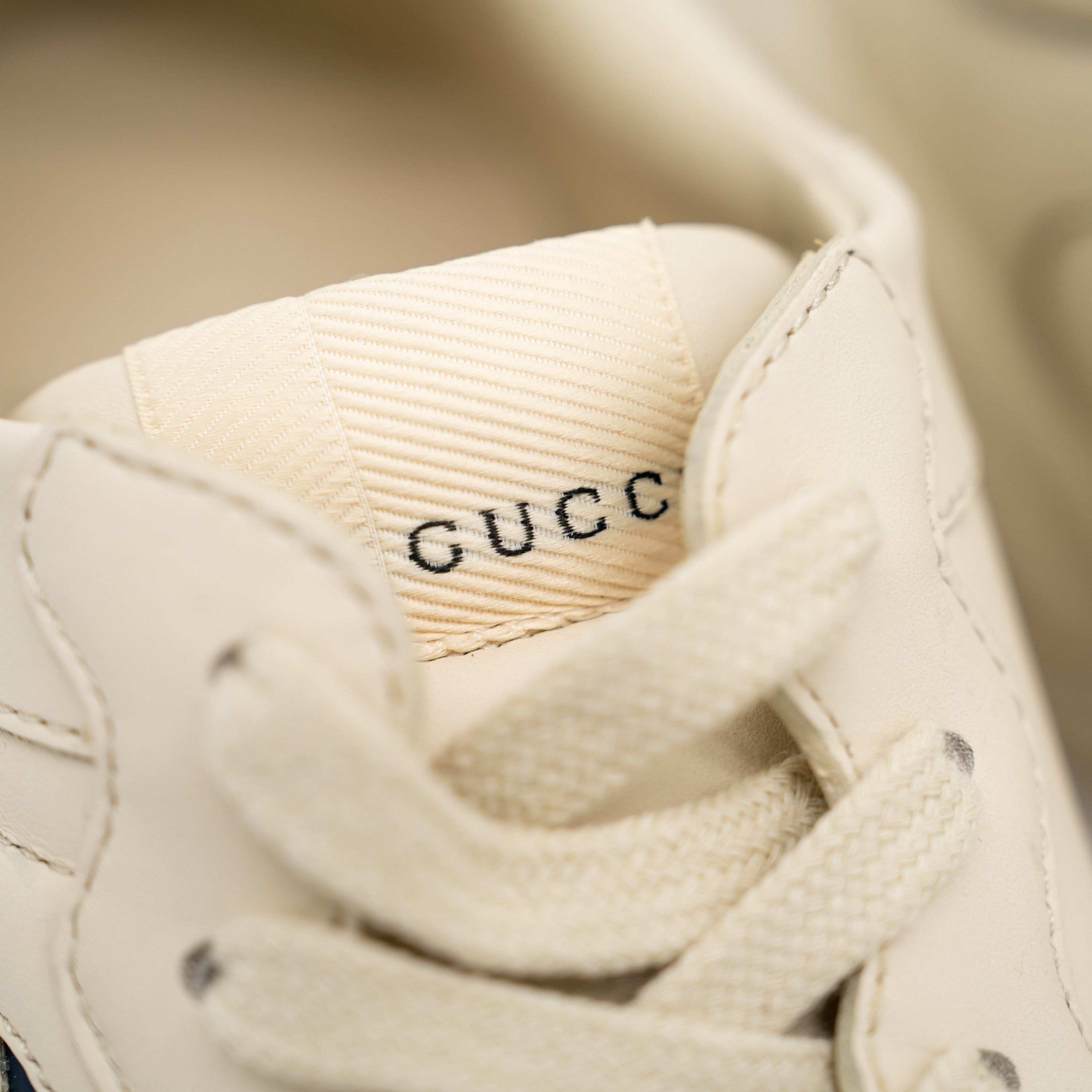 Gucci Gucci Rhyton Ivory Blue GG Cut Out Logo Leather Sneakers Size US 10 / EU 43 - 8 Thumbnail