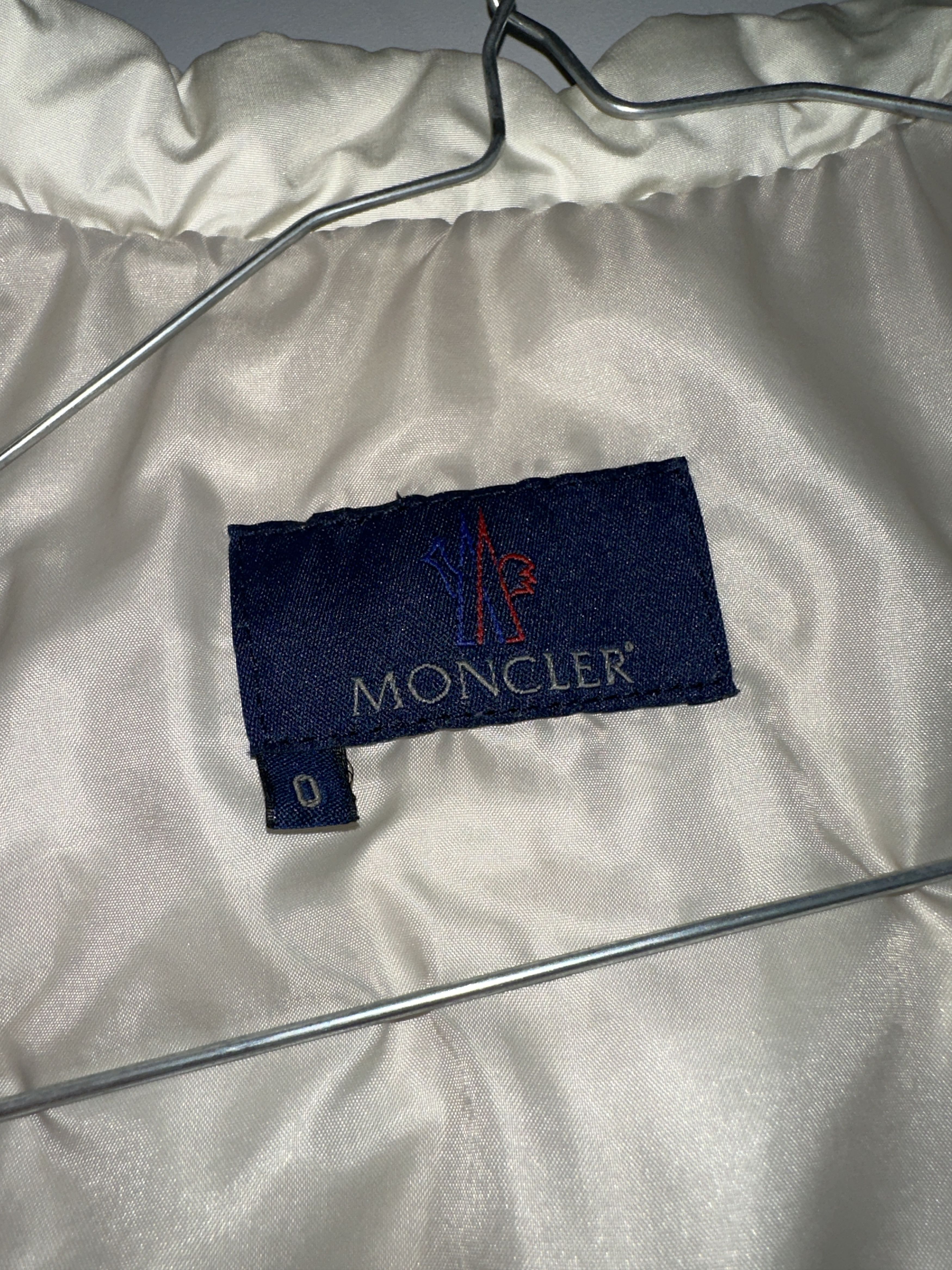 Moncler Moncler Goose Down Puffer Quilted Piumino Slim Size 0 Xs S Size S / US 4 / IT 40 - 17 Thumbnail