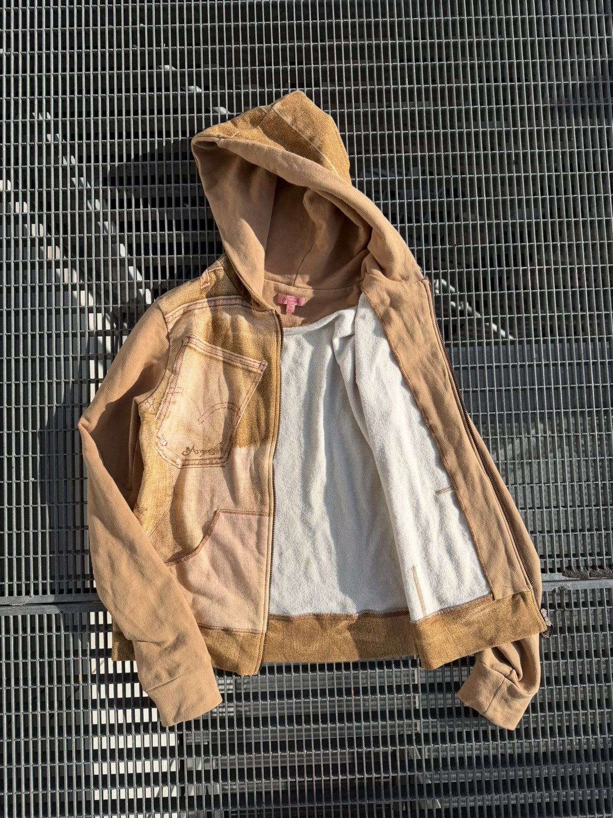 Roberto Cavalli Roberto Cavalli Angeles Overprinted Y2K Zip Hoodie Size XS / US 0-2 / IT 36-38 - 12 Thumbnail